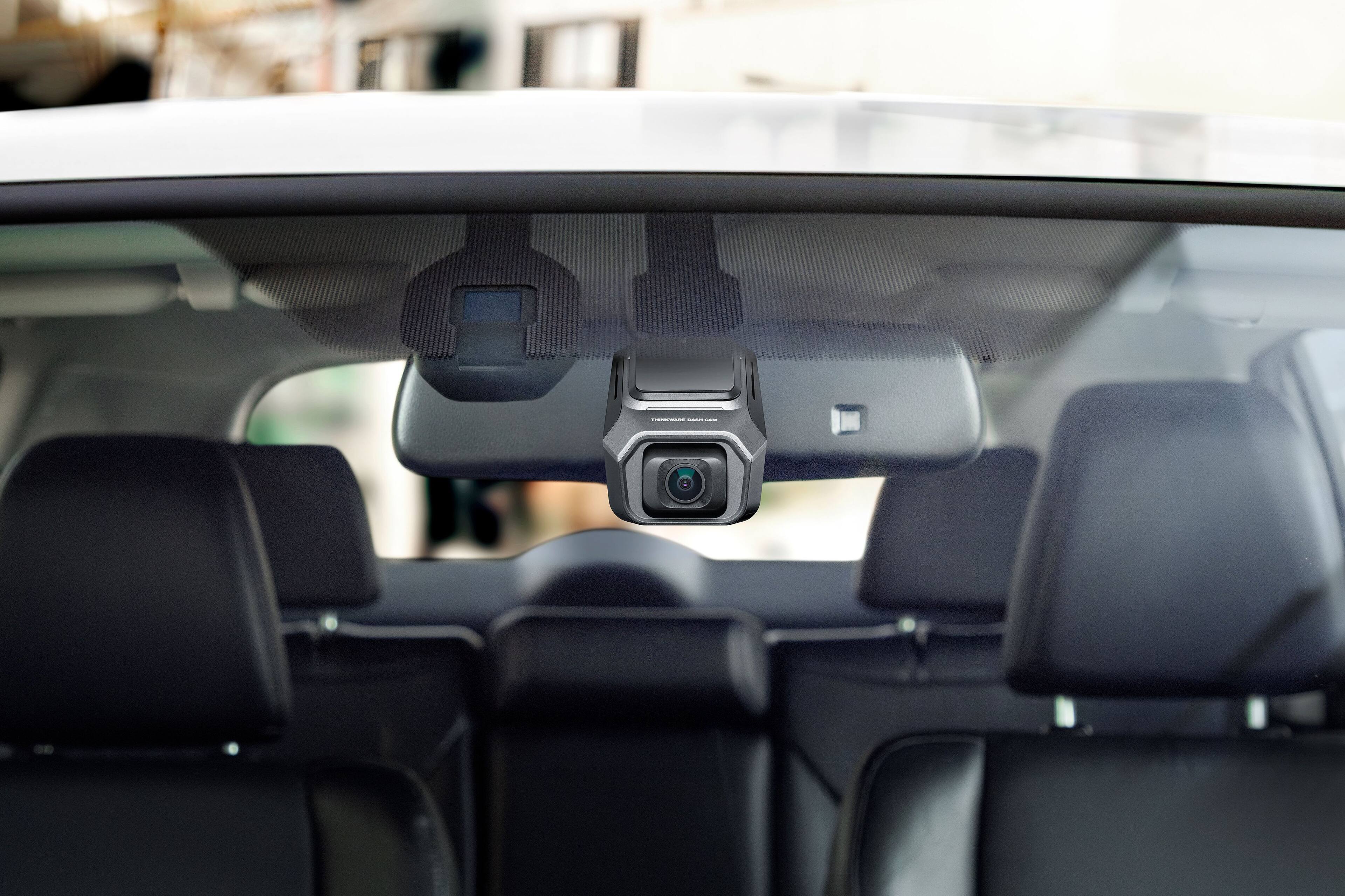 Alt View 7. THINKWARE - ARC800 4K UHD Front and Full HD Rear Dash Cam with Built-In GPS and Wi-Fi, Compatible with iOS, Android, MacOS, Windows - Black.