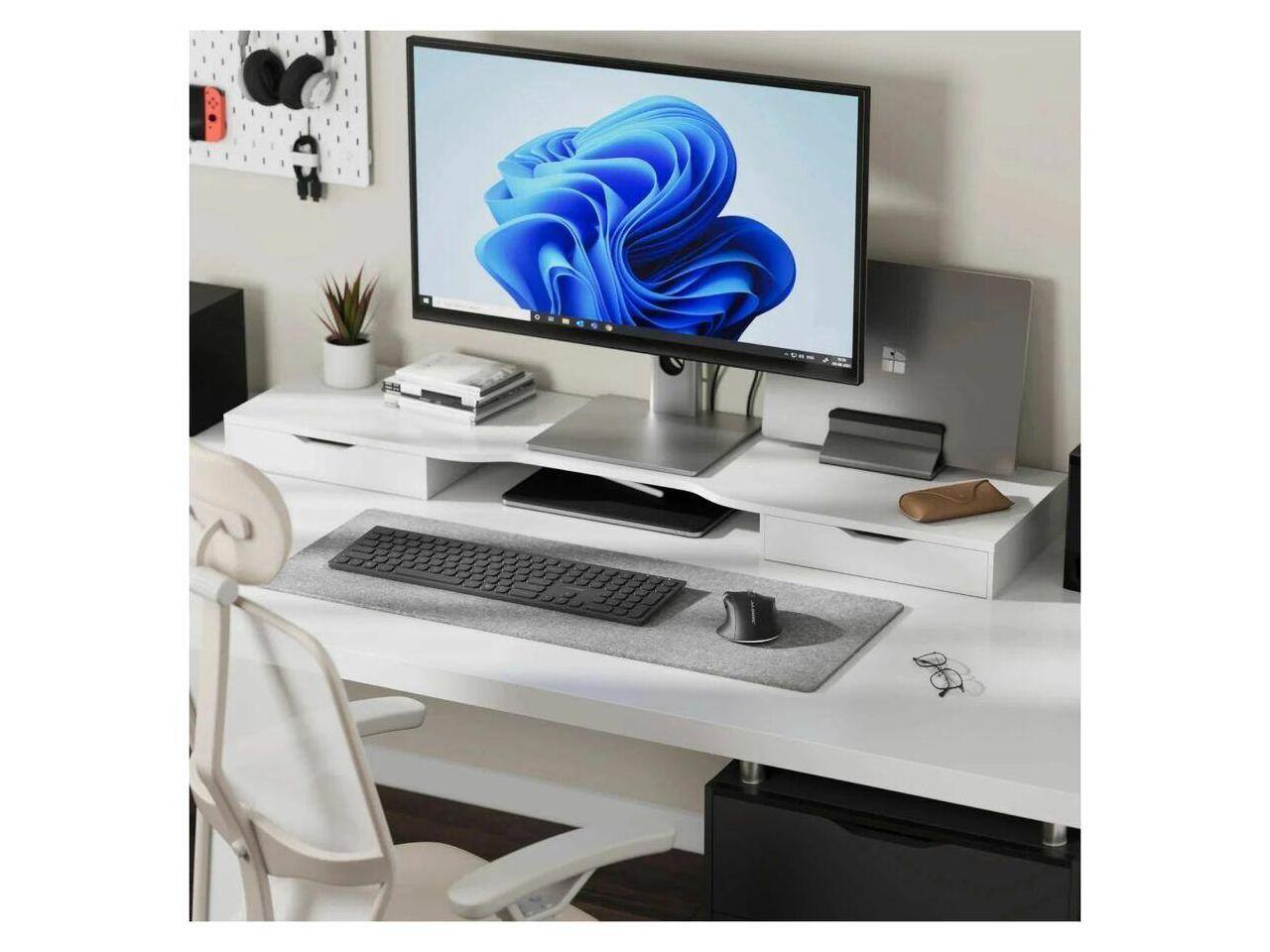 Alt View 4. Alogic - Alogic Bluetooth USB-C Rechargeable 7-Key Mouse - Wireless/USB-C - 6400 DPI - Scroll - 7 Programmable Buttons - Black.