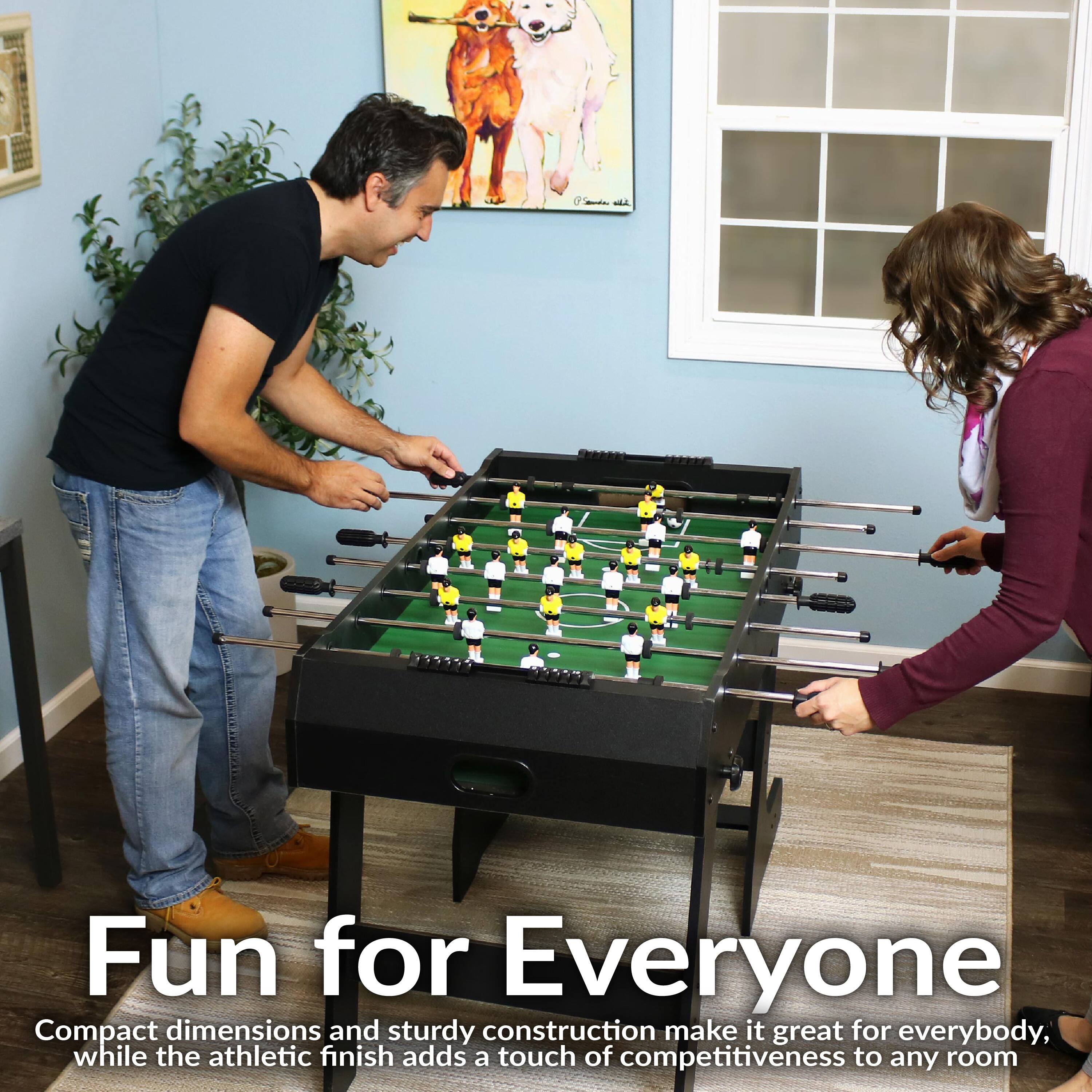 Fun for Everyone

Compact dimensions and sturdy construction make it great for everybody, while the athletic finish adds a touch of competitiveness to any room.