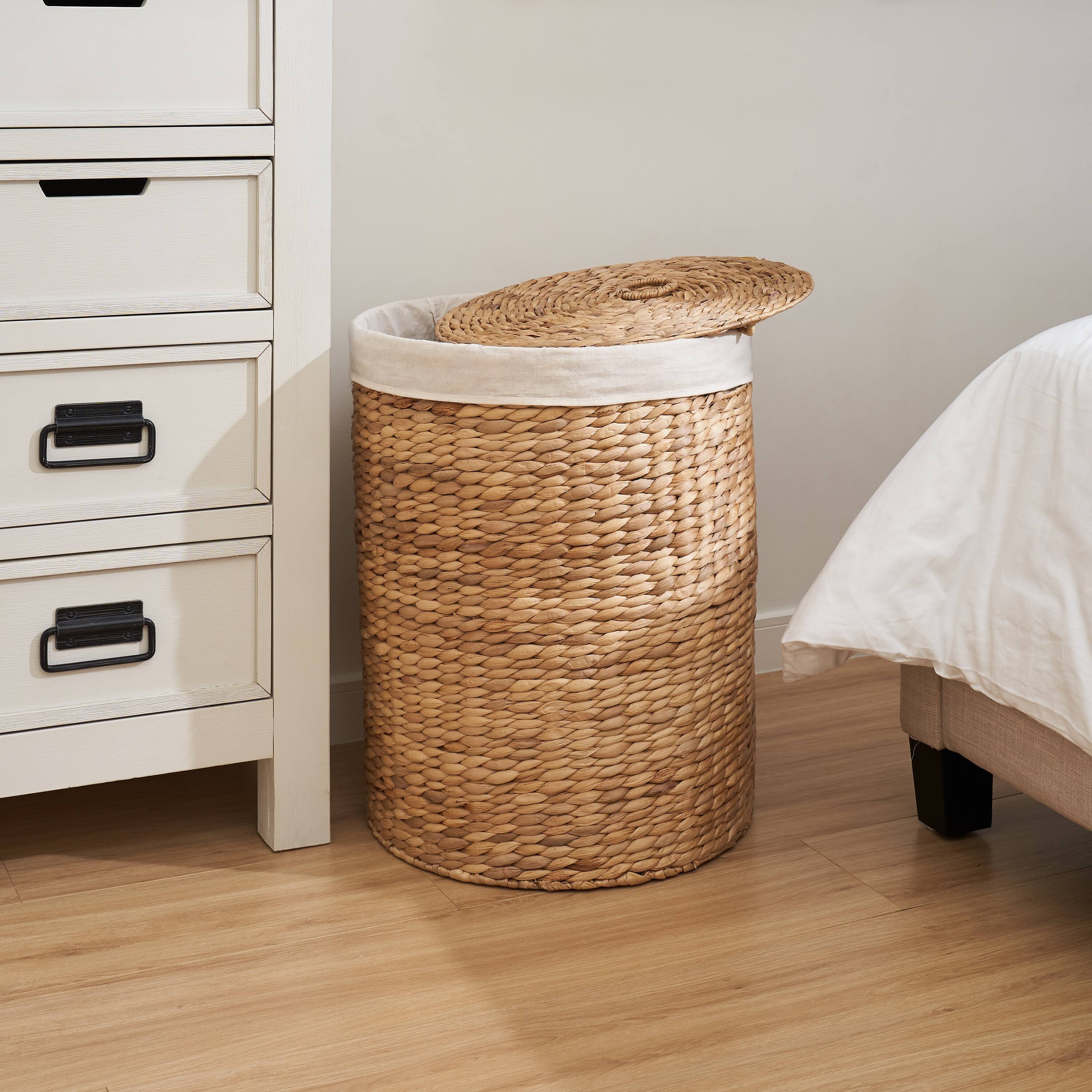 Angle. MOOSOO - Round Tall Water Hyacinth Woven Wicker Laundry Hamper with Lid For Clothes, Canvas, Toys with Removable Liner - Natural Brown.