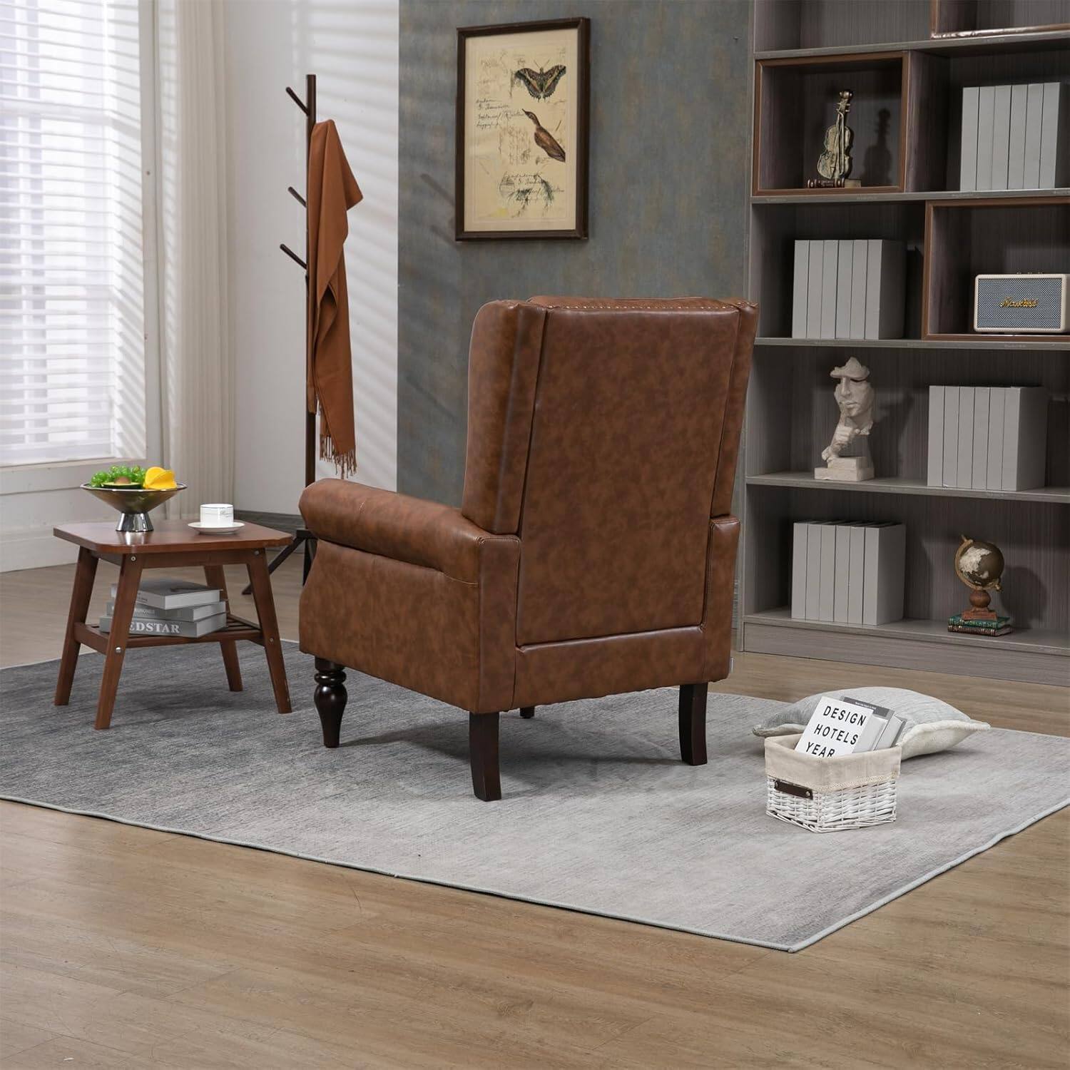 A DSTAR DESIGN HOTELS YEAR

DESIGN HOTELS YEAR