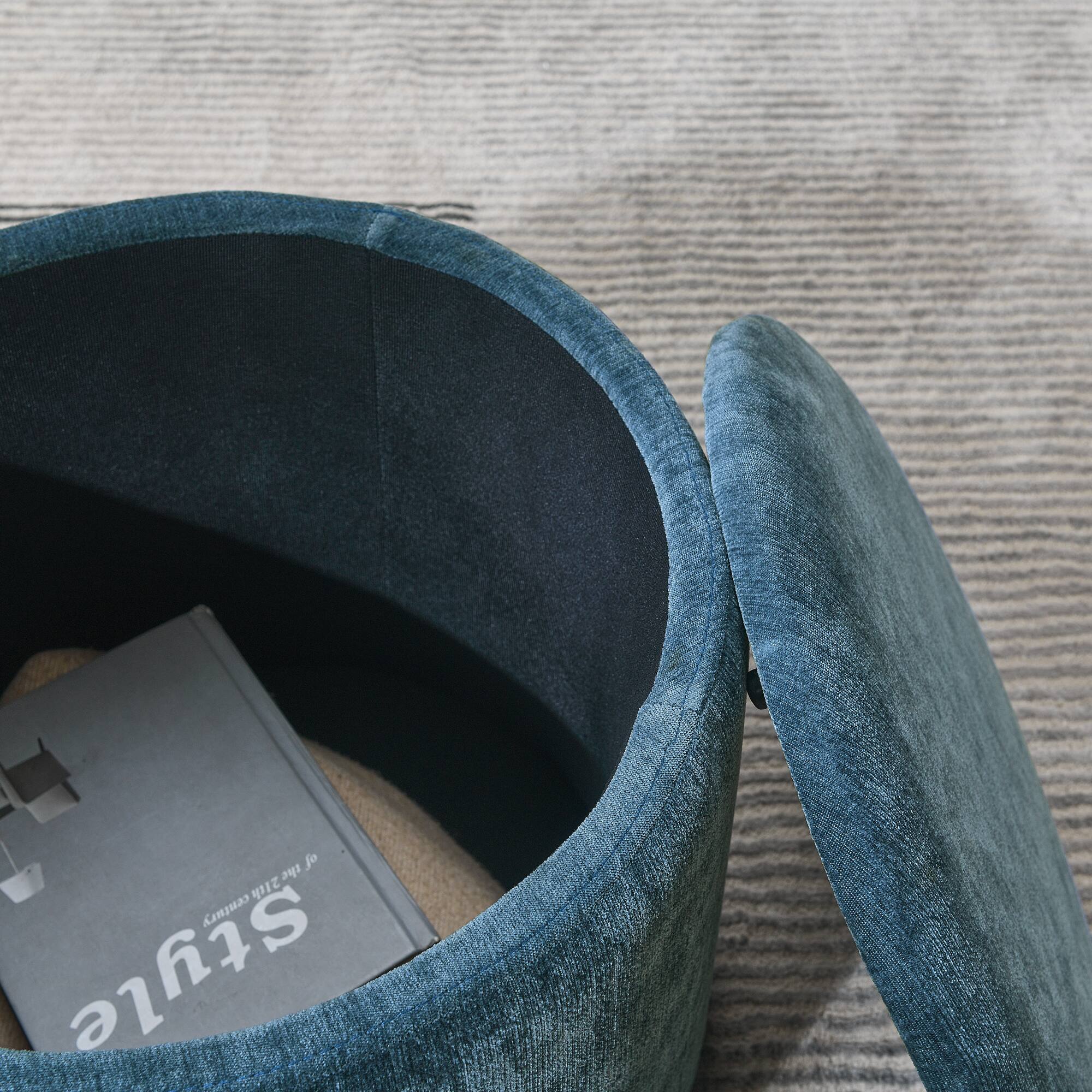 Sure, here is the corrected text:

"Shine
Jo 21th Century Style"