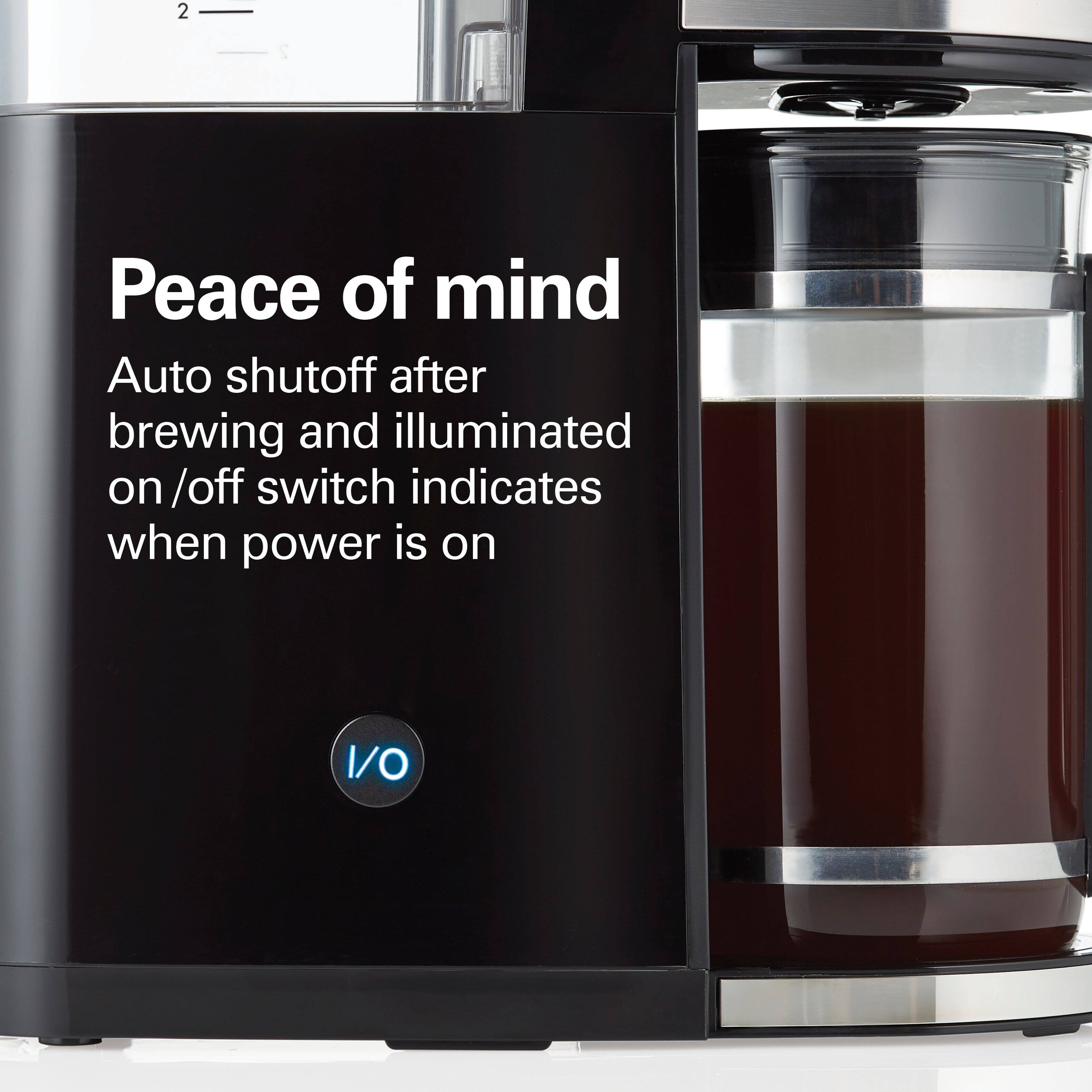 2

Peace of mind

Auto shutoff after brewing and illuminated on/off switch indicates when power is on
