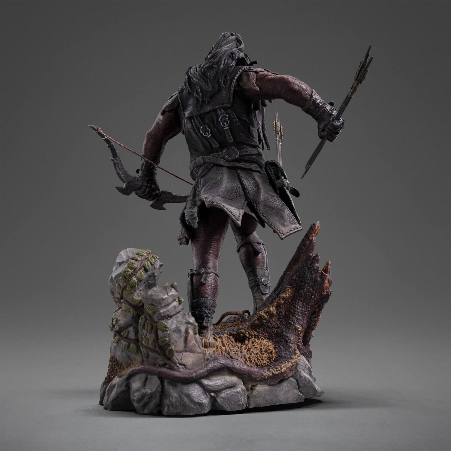 Alt View 2. Iron Studios - Iron Studios - The Lord of the Rings - Art Scale 1/10 - Lurtz Uruk-Hai Leader Statue   - COLLECTIBLES - Multicolor.