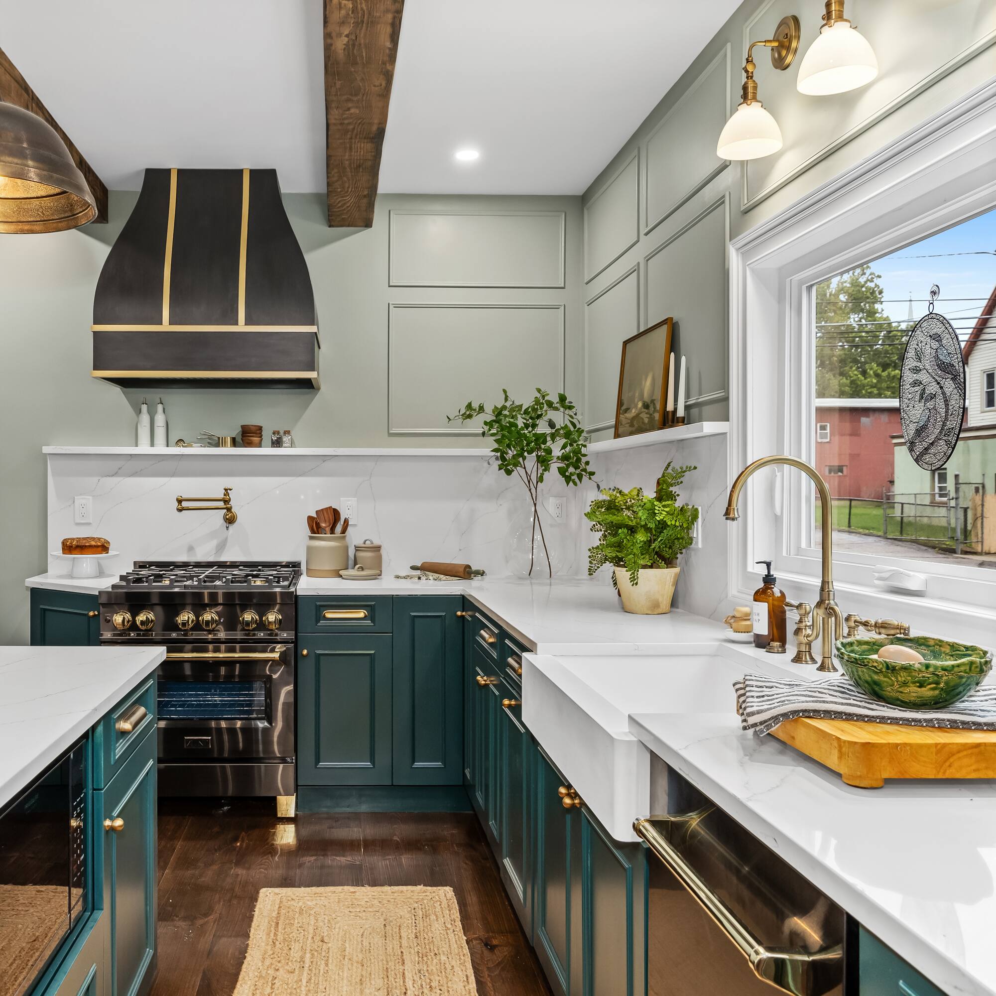 Alt View 6. ZLINE - Autograph 30" Legacy Dual Fuel Range in Black Stainless Steel & Gold Accents (RABZ-30-G) - Black.