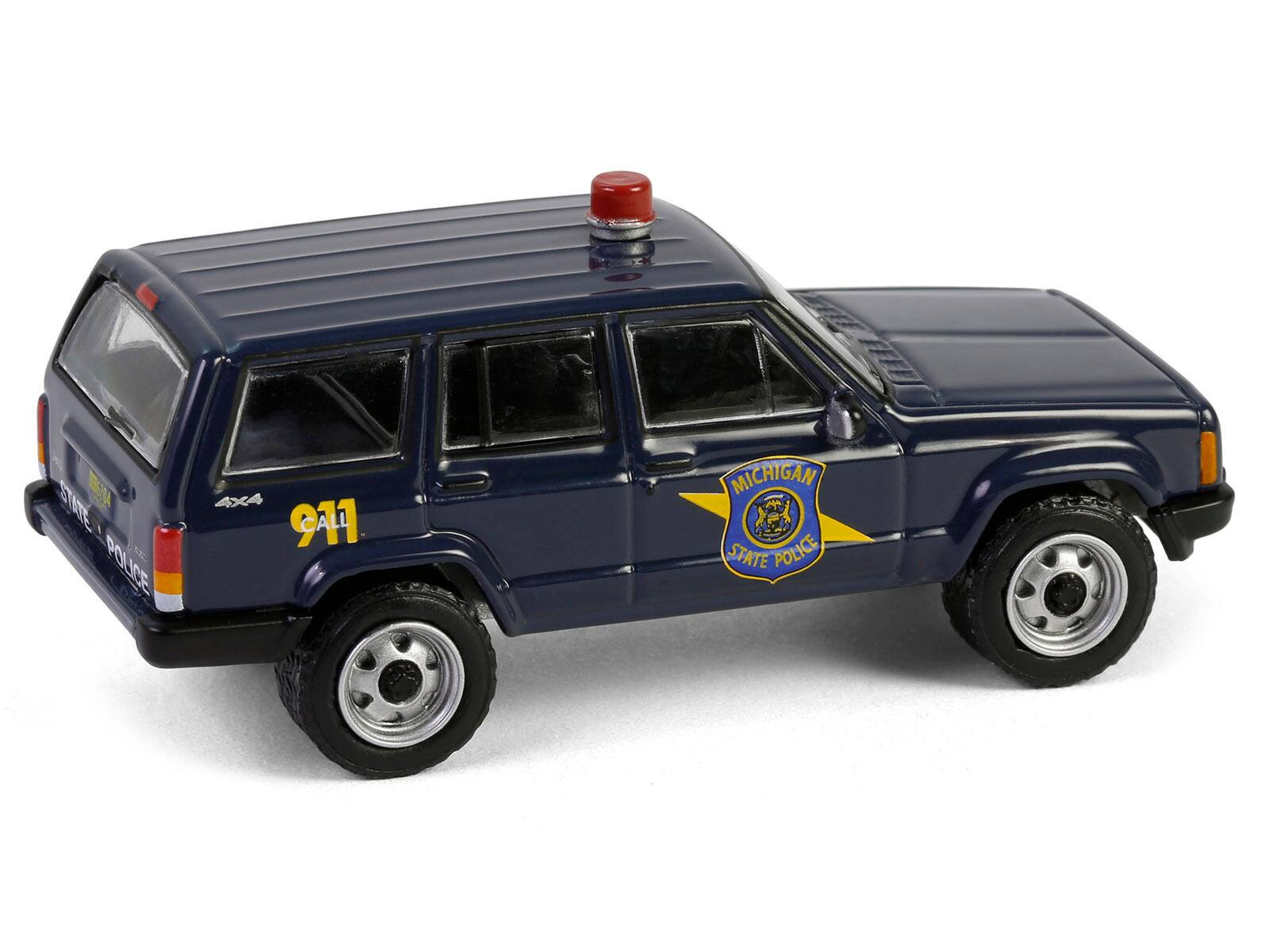 MICHIGAN STATE POLICE  
911  
STATE POLICE  
4X4