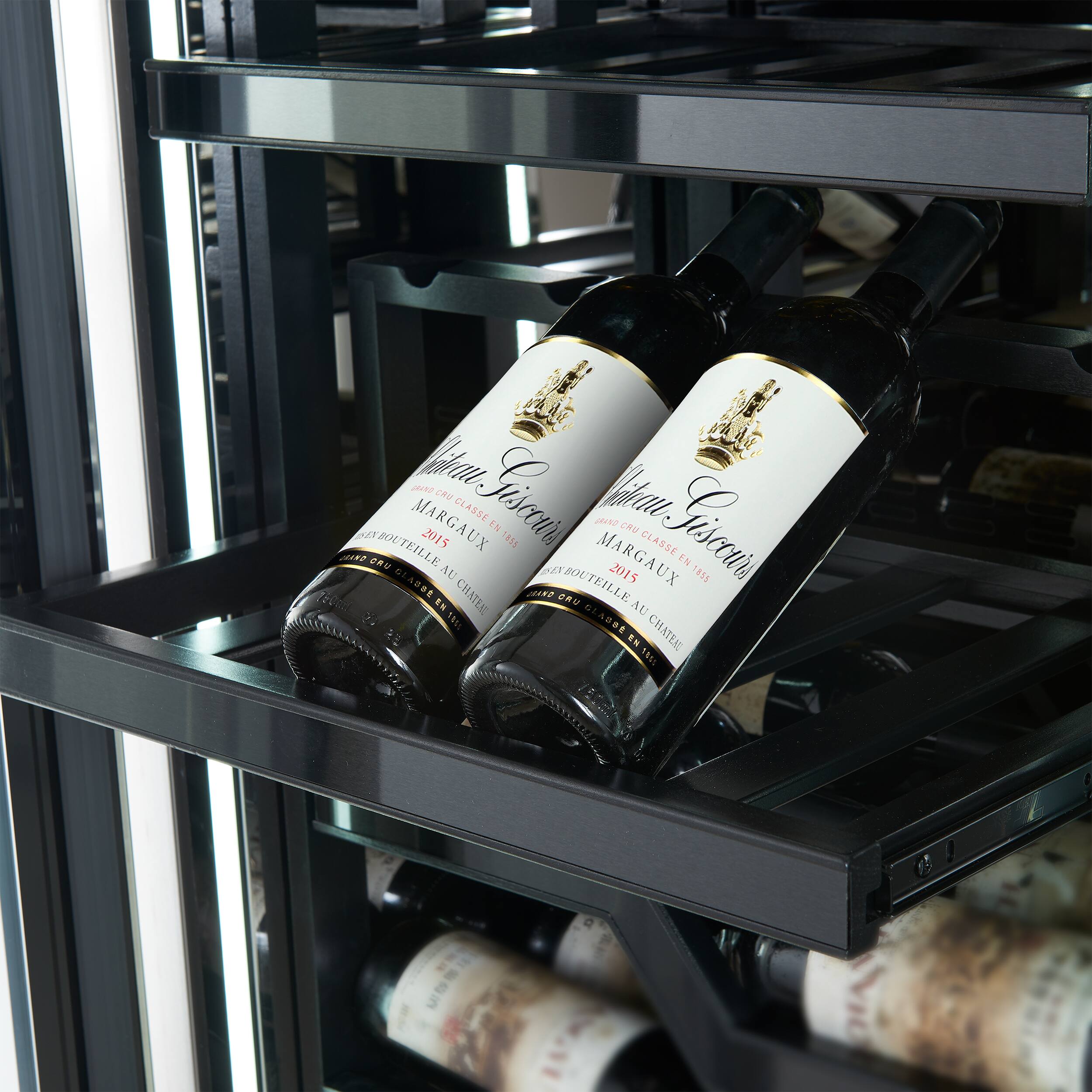 The text on the image reads: "Chateau Margaux 2015 2ème Classe En 1855 Chateau Margaux 2015 2ème Classe En 1855."