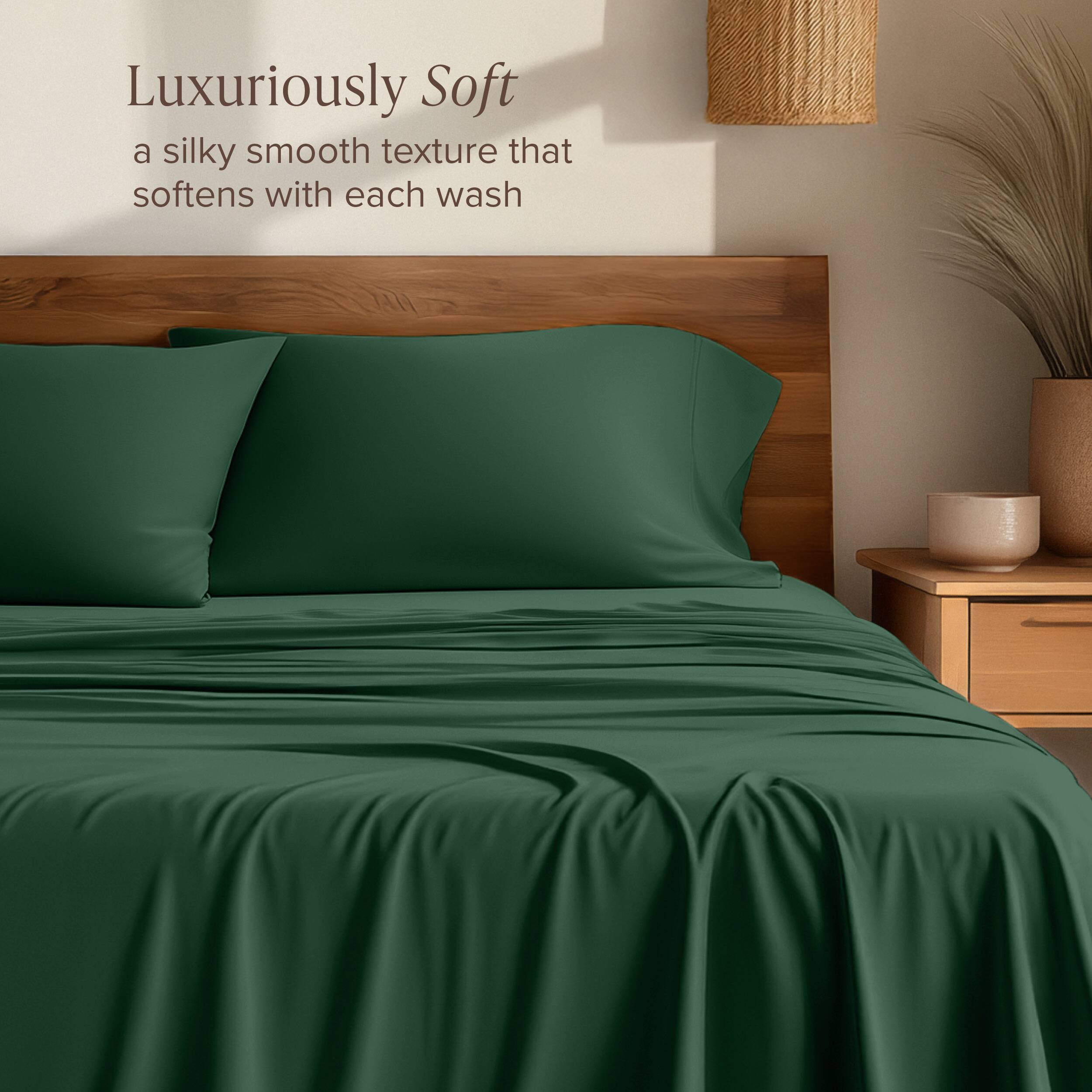 Luxuriously Soft  
a silky smooth texture that softens with each wash