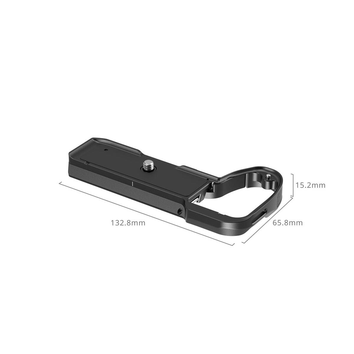 15.2mm  
132.8mm  
65.8mm