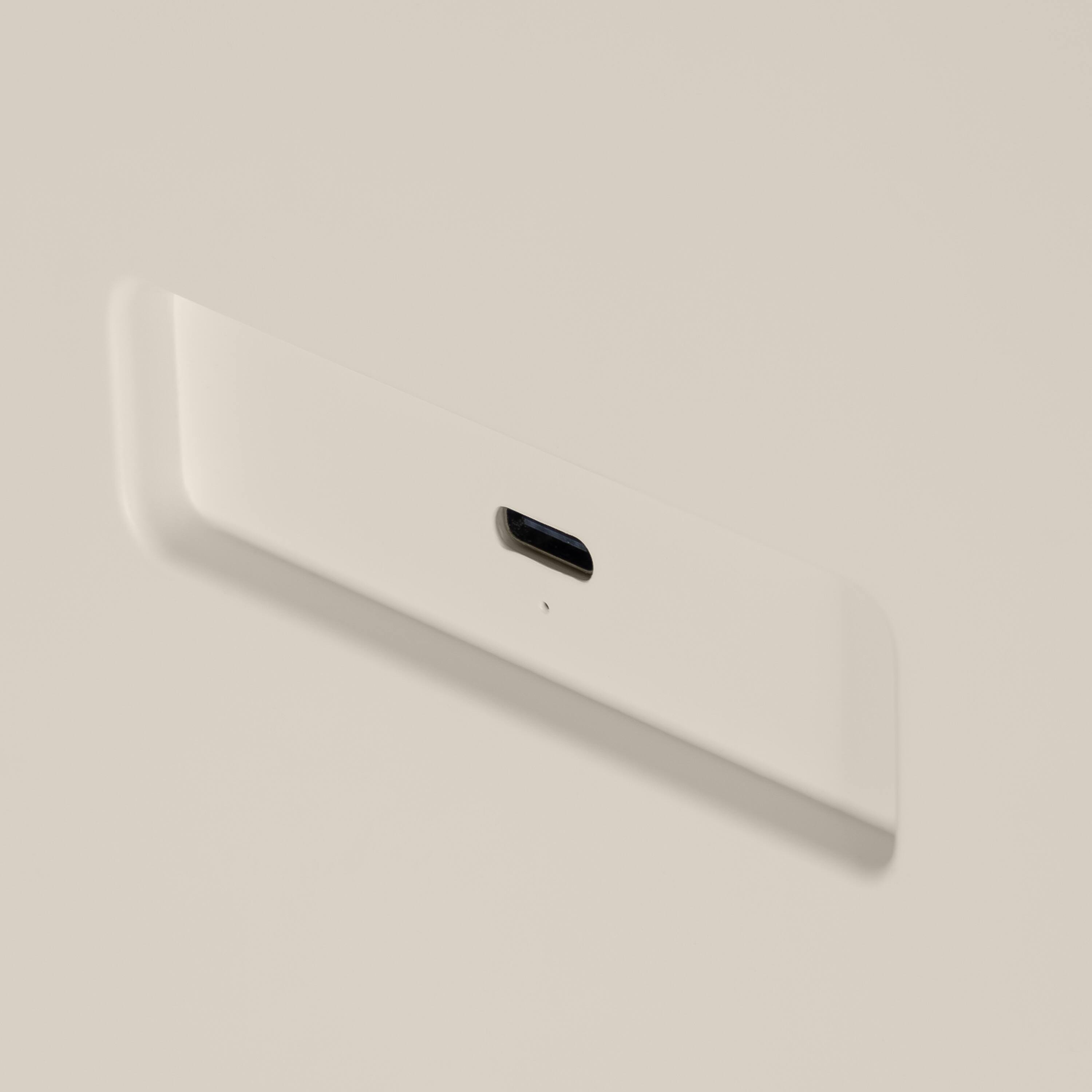Back. Zadro - Zadro Scalloped Edge Hollywood LED Vanity Mirror 12" x 19" - Neutral.