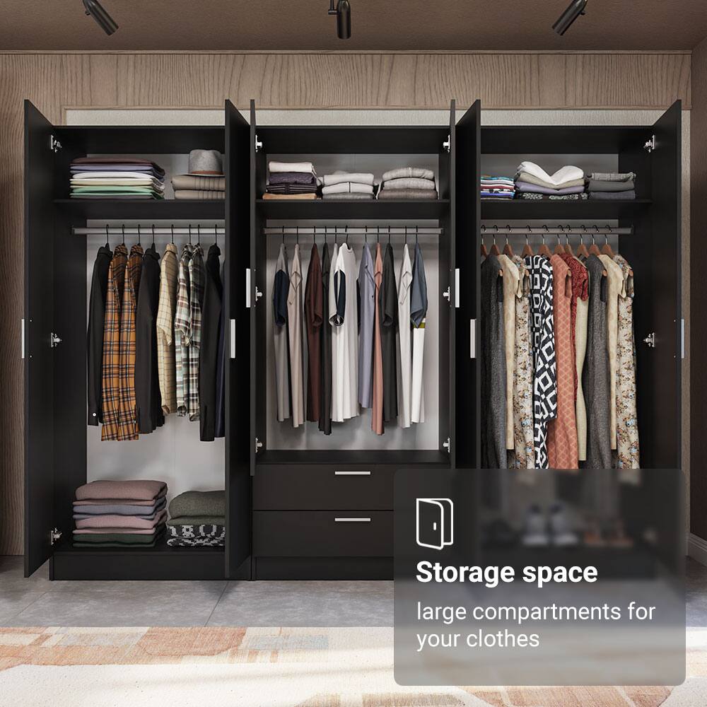 Storage space  
large compartments for your clothes