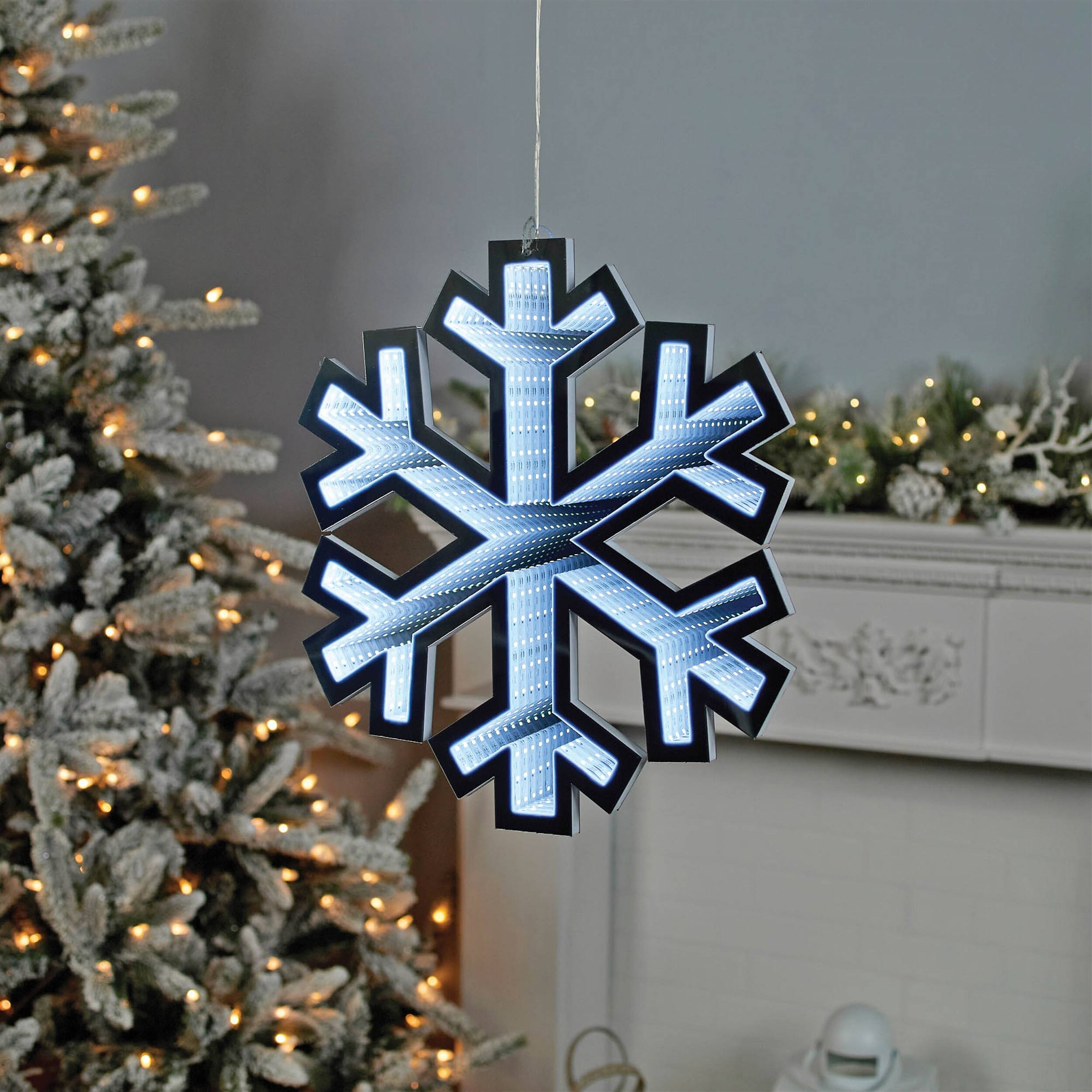 Angle. BreeBe - Holiday Snowflake Ekkolight 15.75"H - White.