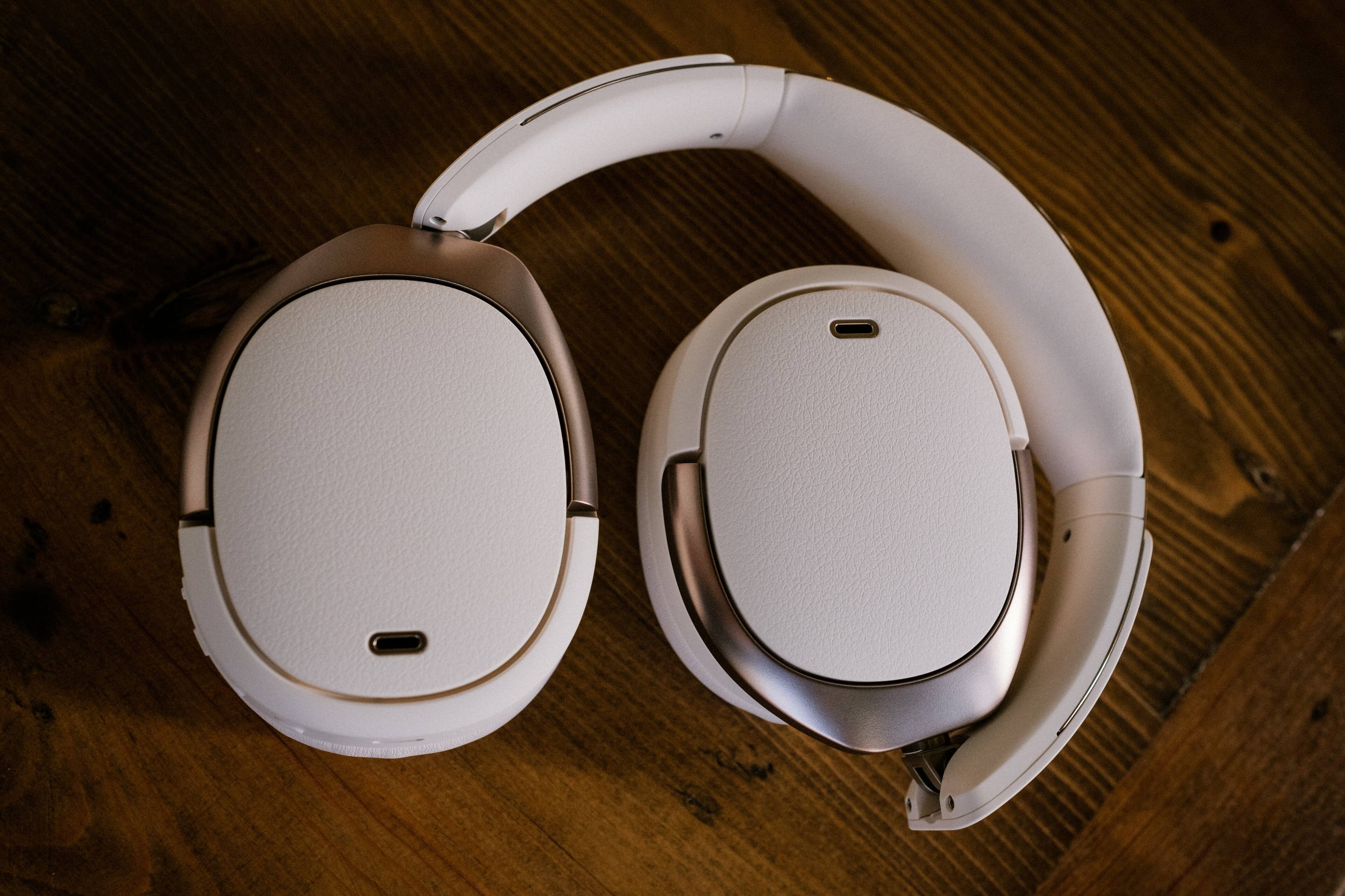 Alt View 7. Edifier - WH950NB Wireless Noise Cancelling Over-Ear Headphones - Ivory.
