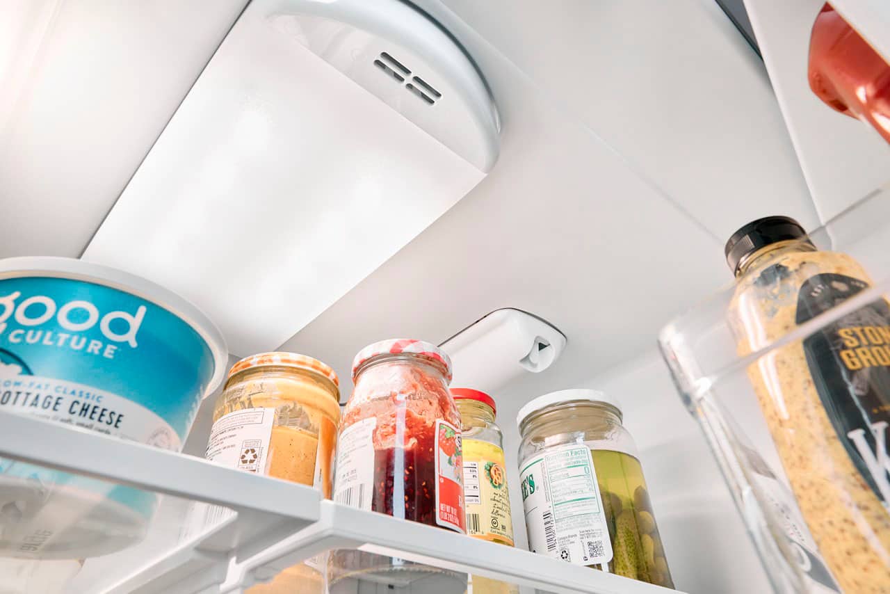 The text on the image reads: "Good Culture Ottage Classic Cheese 2% 0% Fat 0% Cholesterol 0% Lactose 0% Gluten 0% GMOs."