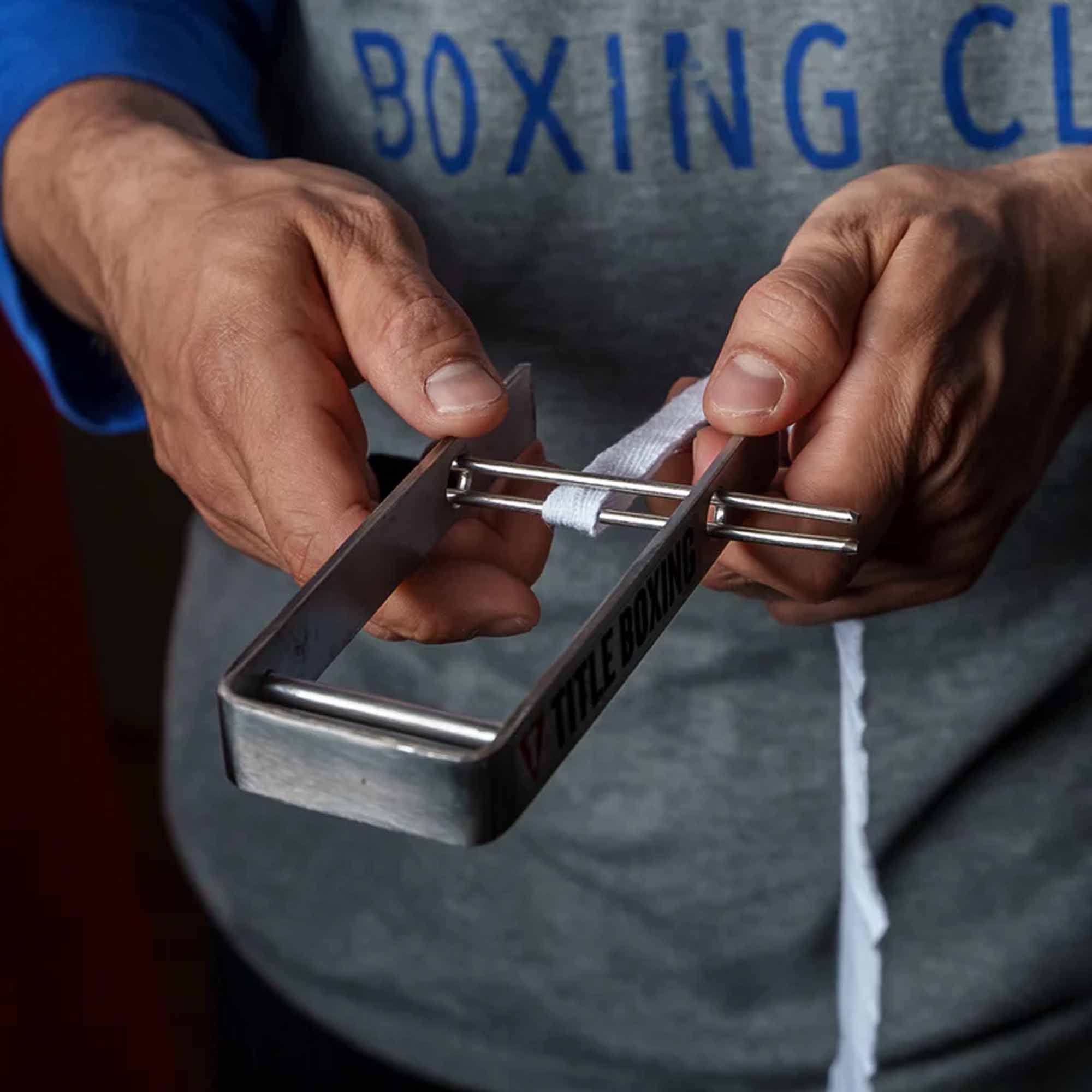 BOXING CLUB  
TITLE BOXING