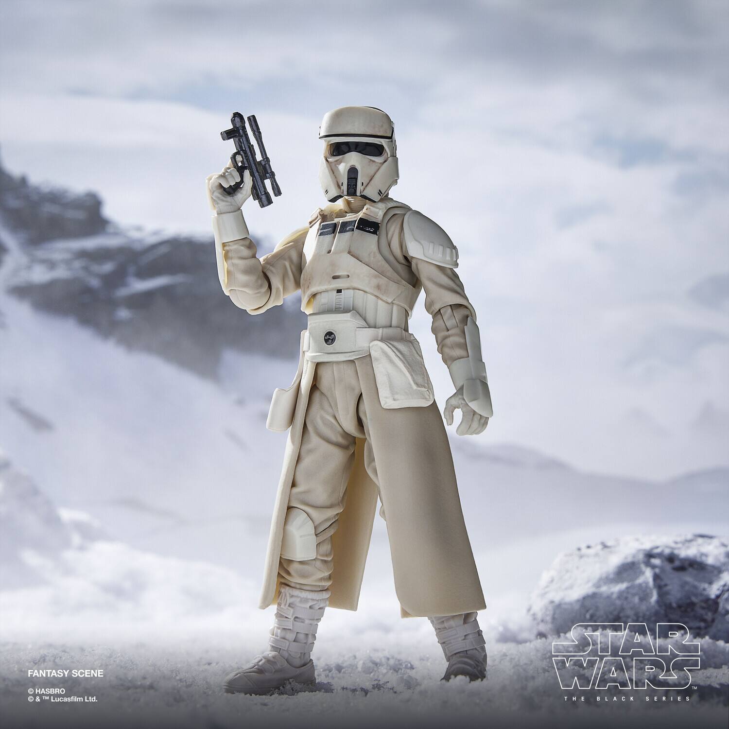 FANTASY SCENE  
HASHMOO & TH Lucastim Ltd.  
STAR WARS THE BLACK SERIES  

FANTASY SCENE  
© HASBRO  
© & ™ Lucasfilm Ltd.