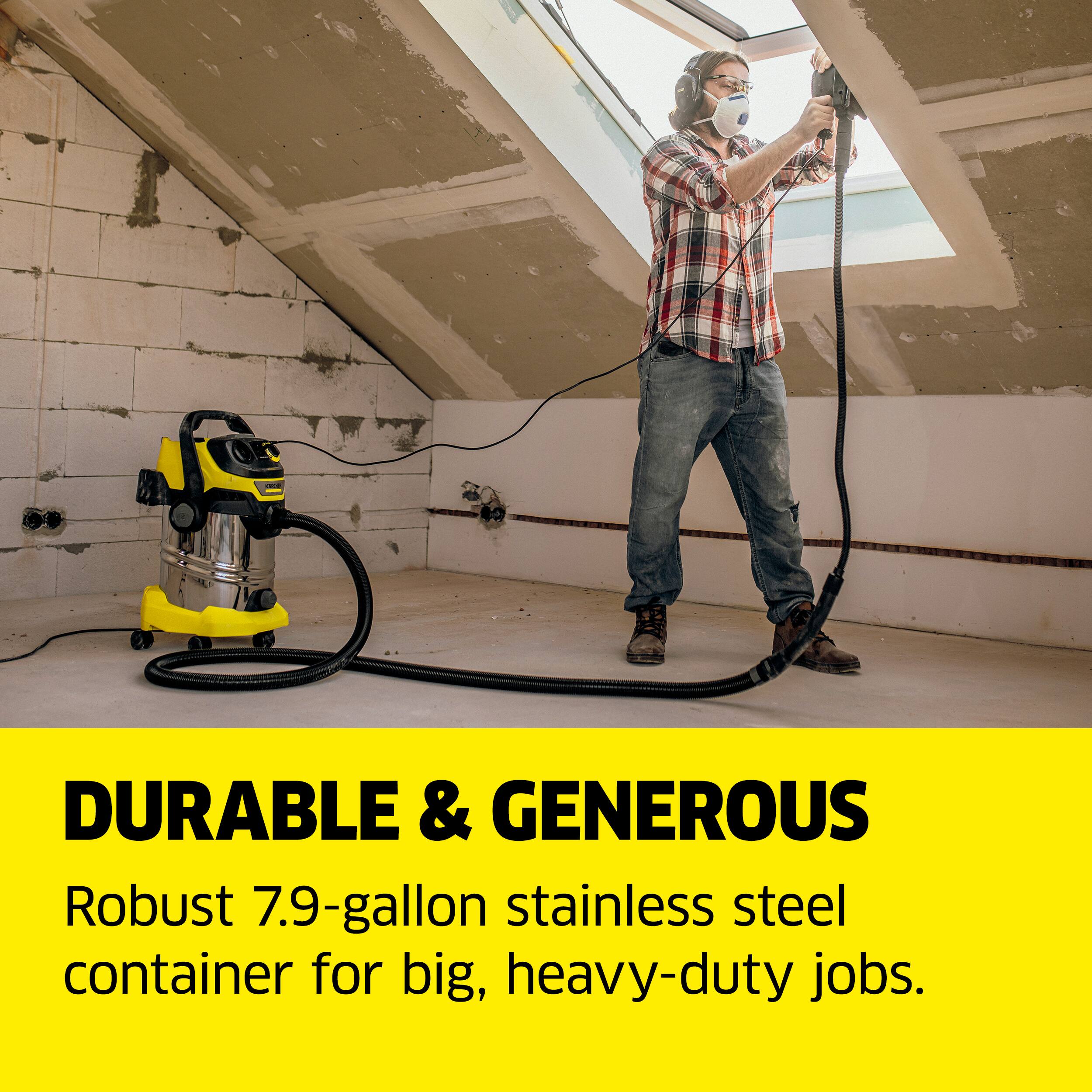 DURABLE & GENEROUS  
Robust 7.9-gallon stainless steel container for big, heavy-duty jobs.