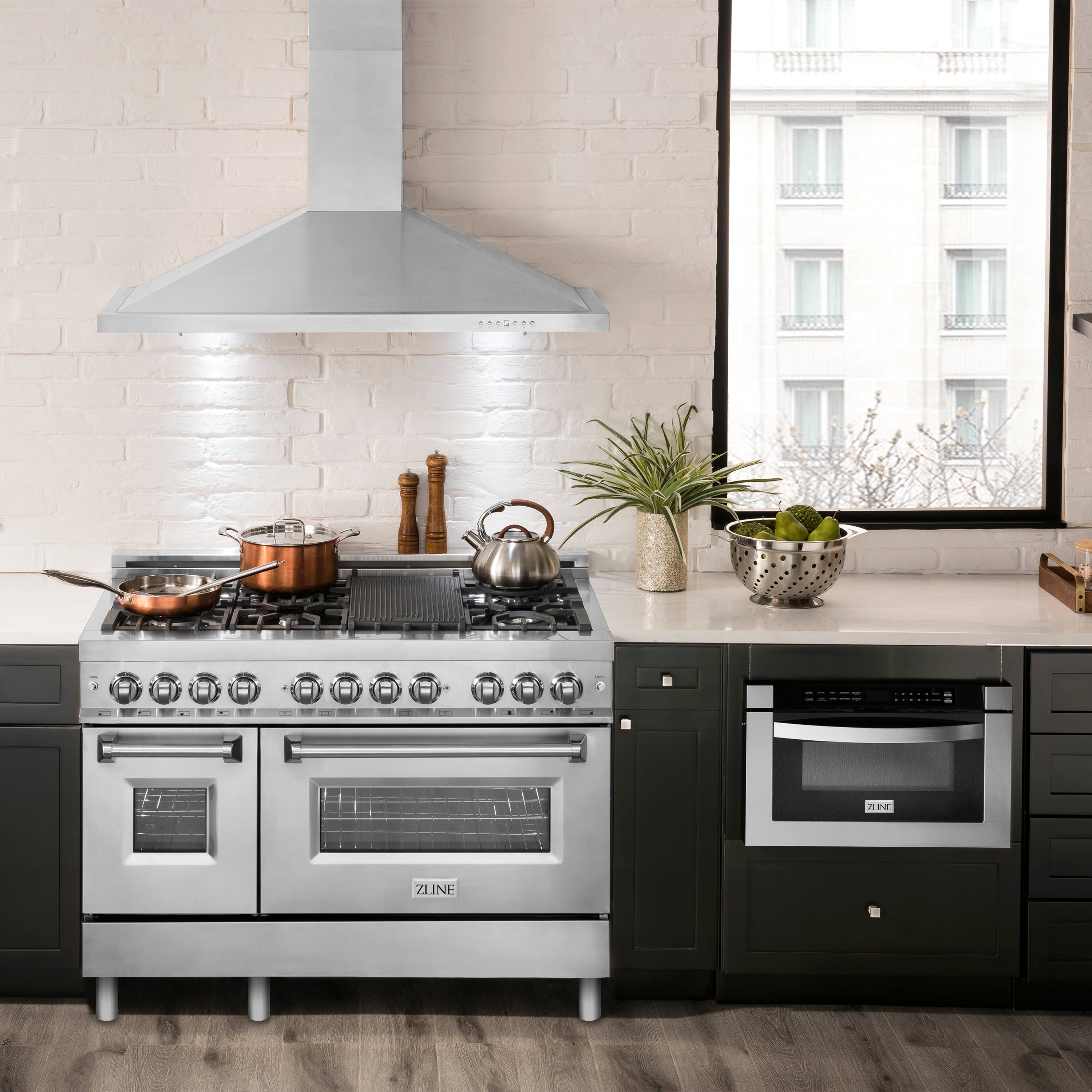 The text on the image reads ":::52 ZUN ZLINE."