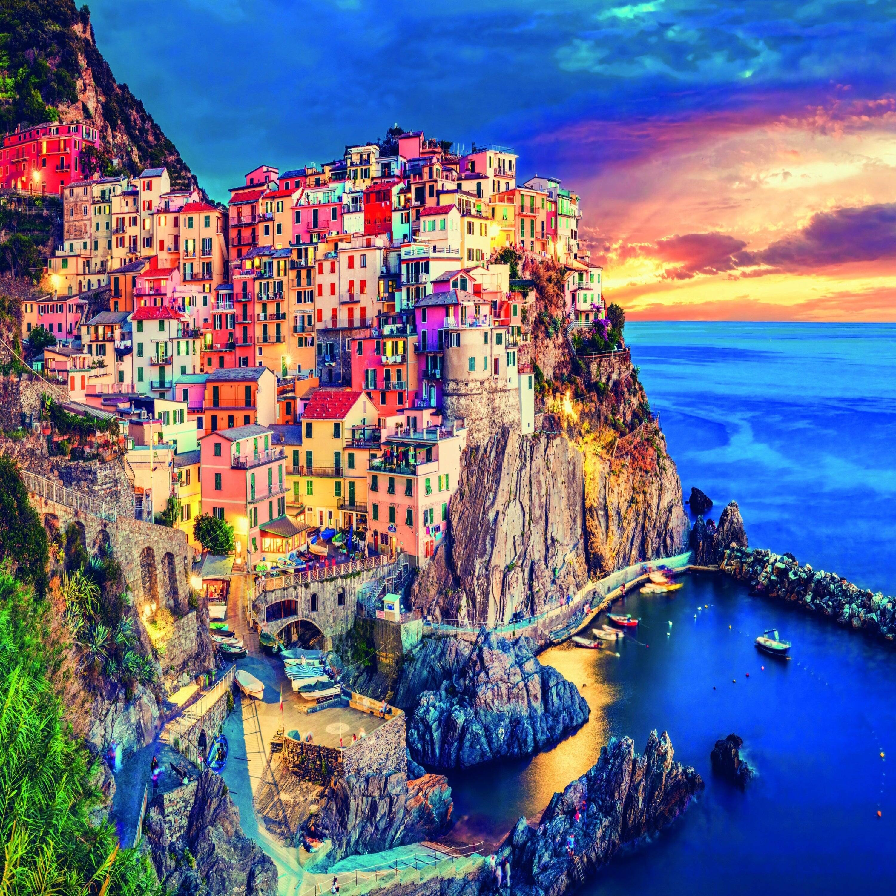 Alt View 1. Trefl - Trefl Red 1000 Piece Puzzle - Romantic Italian Sunset.