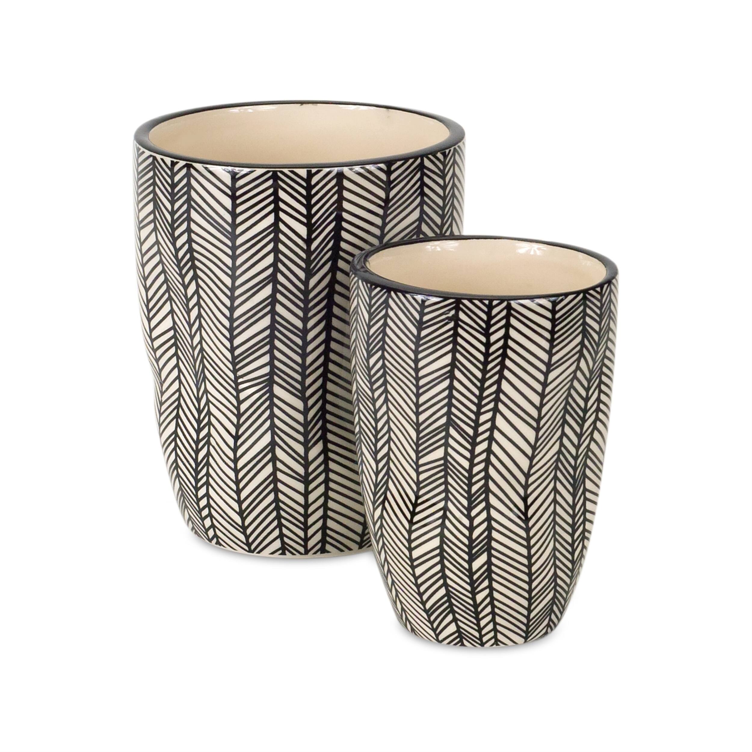 Back. BreeBe - Wavy Patterned Planter or Vase (Set of 6) - Beige, Black.