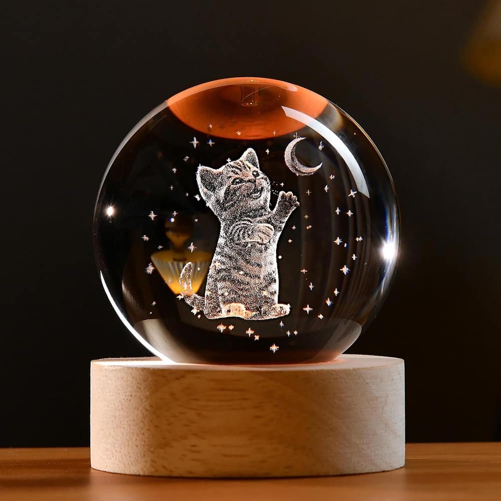 Schertz - 3D Crystal Cat Ball Lamp with Wooden LED Base – Gift for Women, Mom, Wife