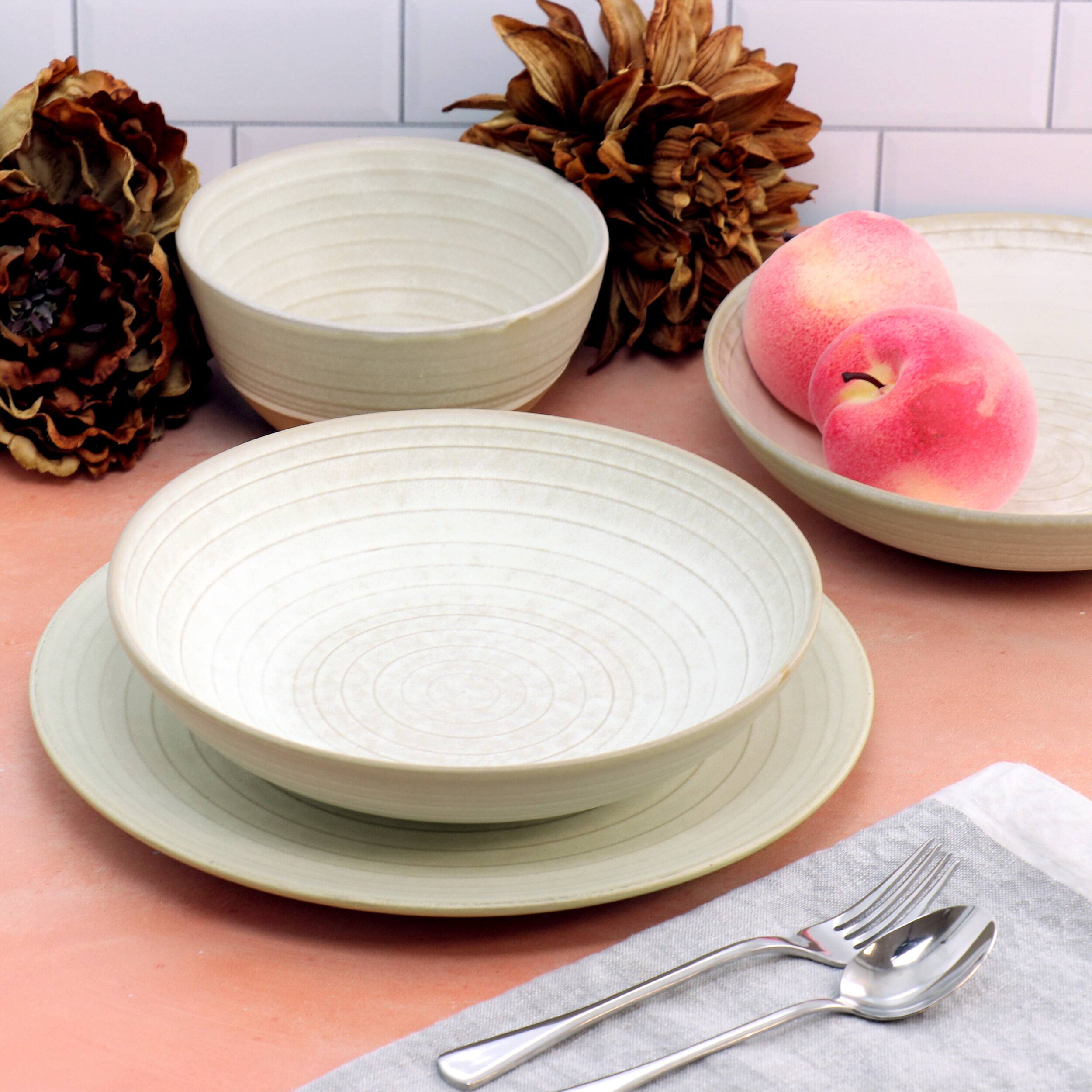 Alt View 6. Gibson - Gibson Elite 12 Piece Dreamweaver Round Earthenware Dinnerware Set in Matte White - Matte White.