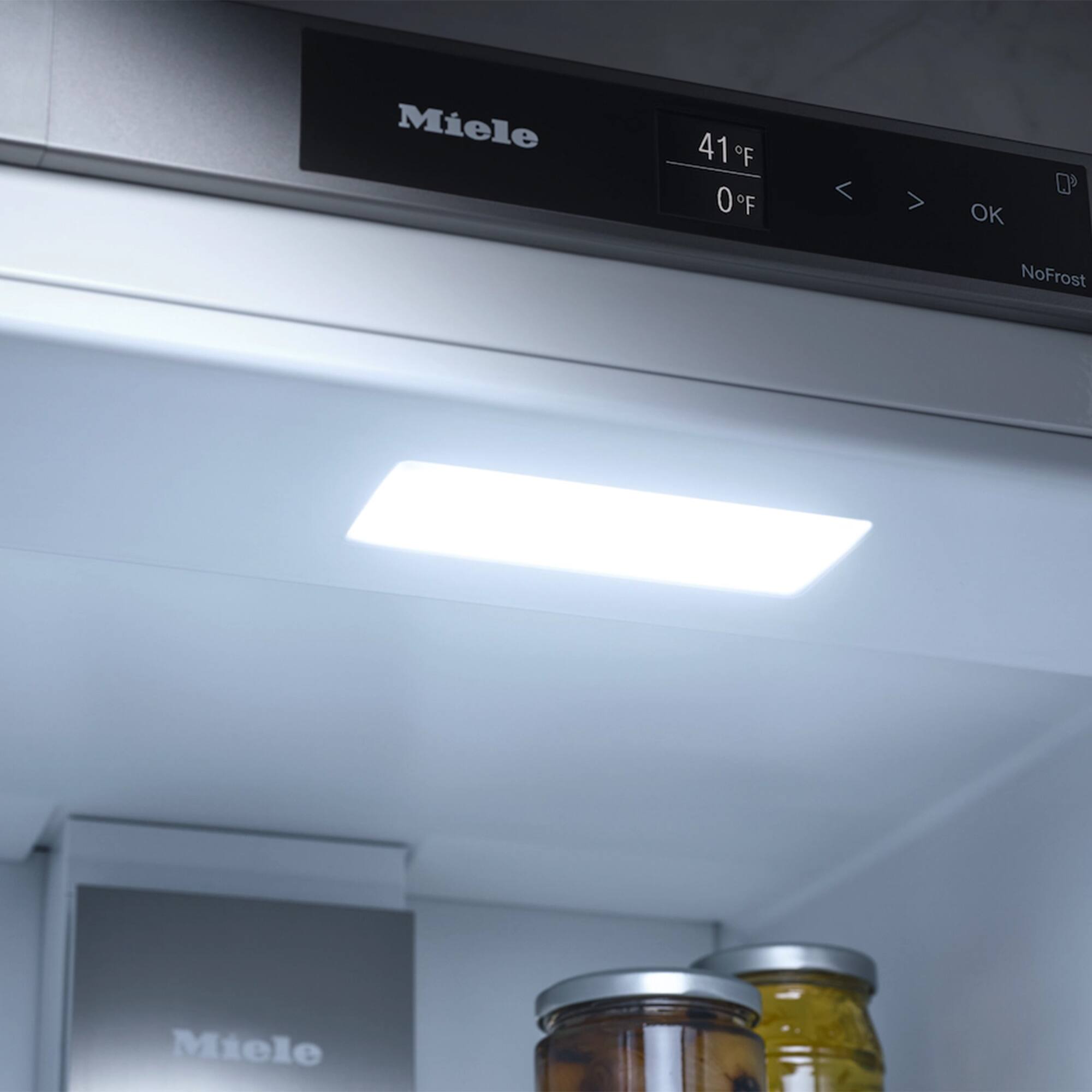 Miele 41F 7 0F 0 < > OK NoFrost Miele