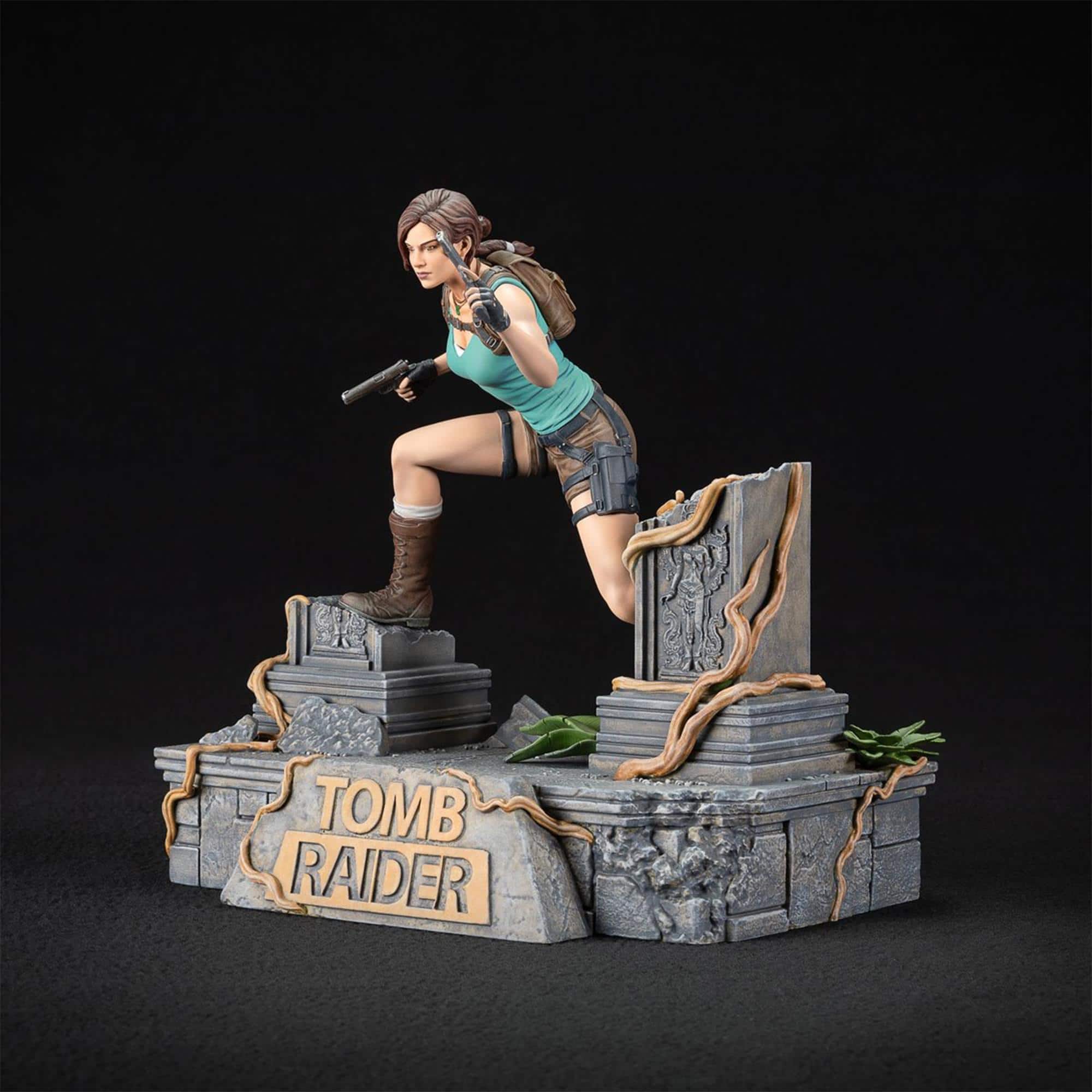 Pepsiman X-Files Tomb Raider フィギュア3種セット Dark Horse Comics Tomb Raider Deluxe Lara Croft 9 Inch PVC Statue