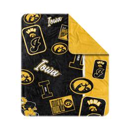 Logo Brands - Iowa Hawkeyes 50- x 60- Dream Weave Throw Blanket - Black