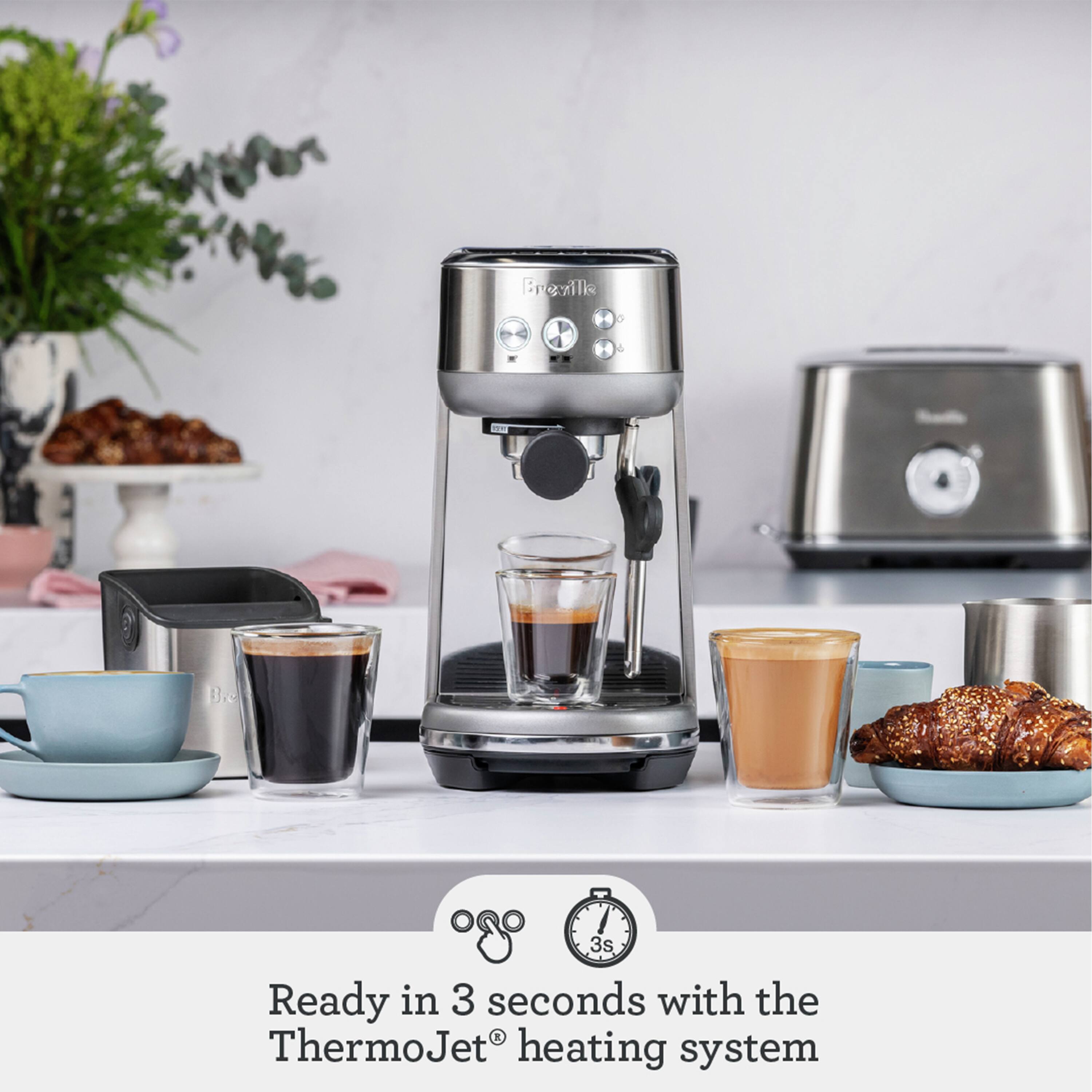 Breville  
11 Be 3s  
Ready in 3 seconds with the ThermoJet heating system