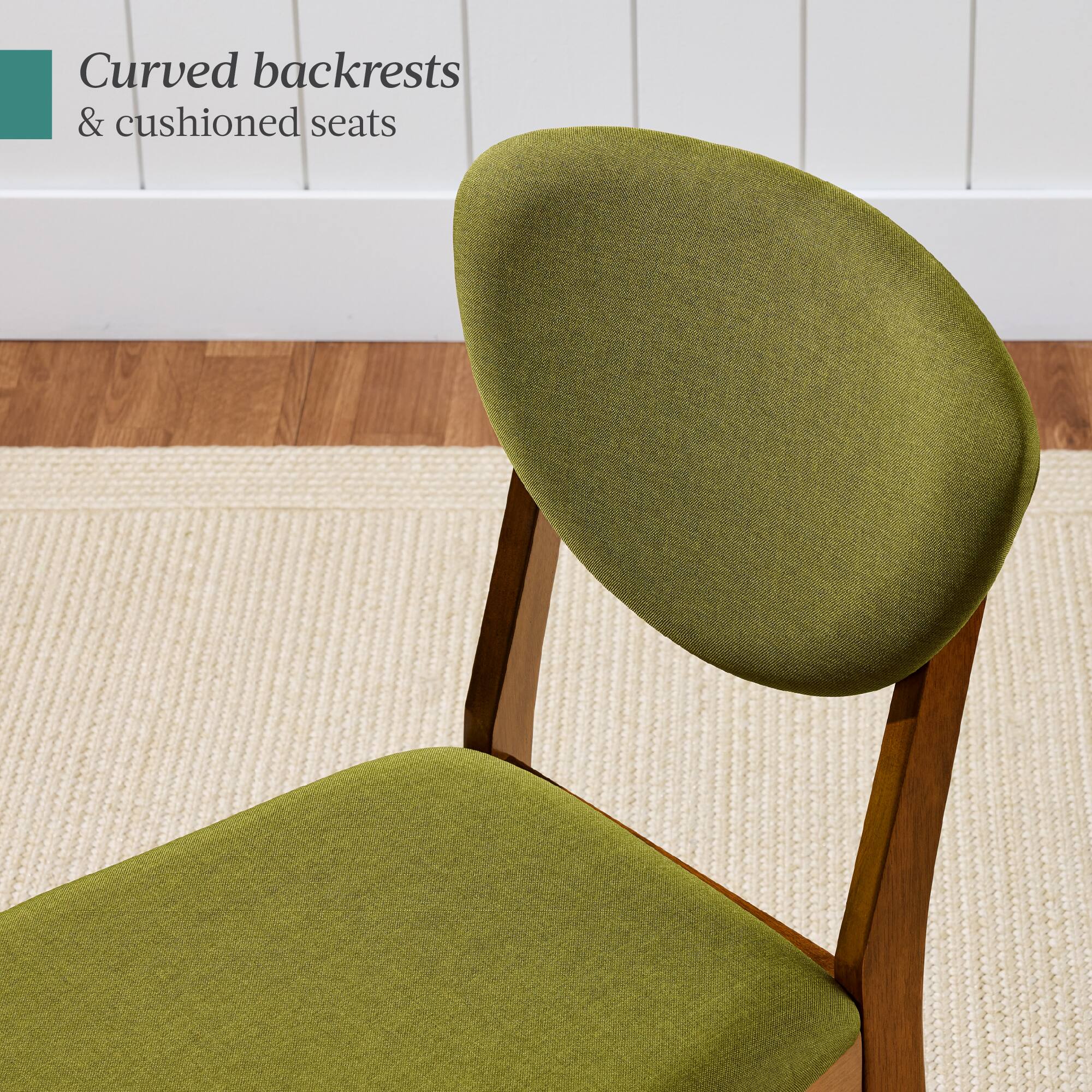 Curved backrests & cushioned seats