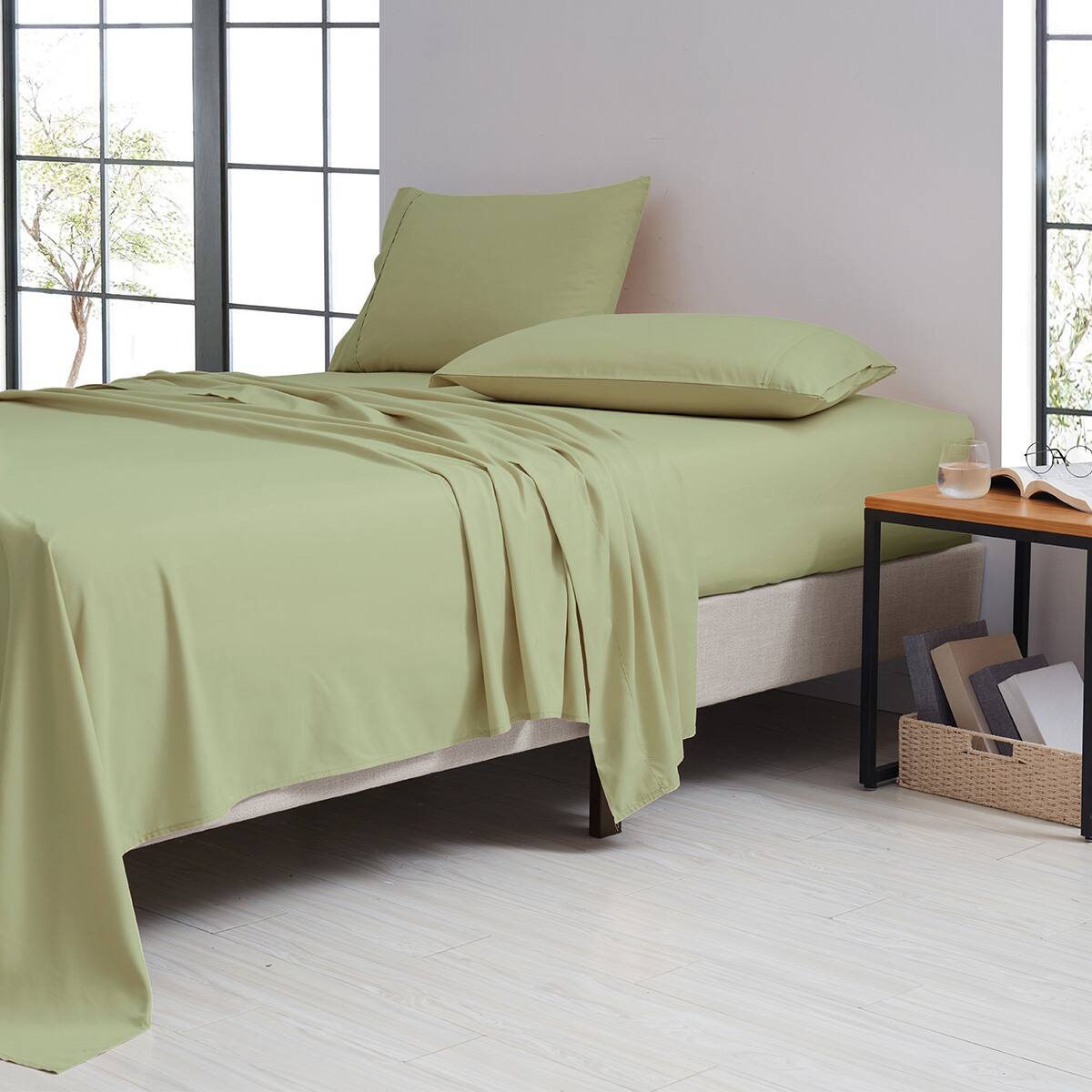 Bamboo Comfort - Bamboo 1800 Thread Count 4 Piece Luxury Solid Sheet Set - Sage