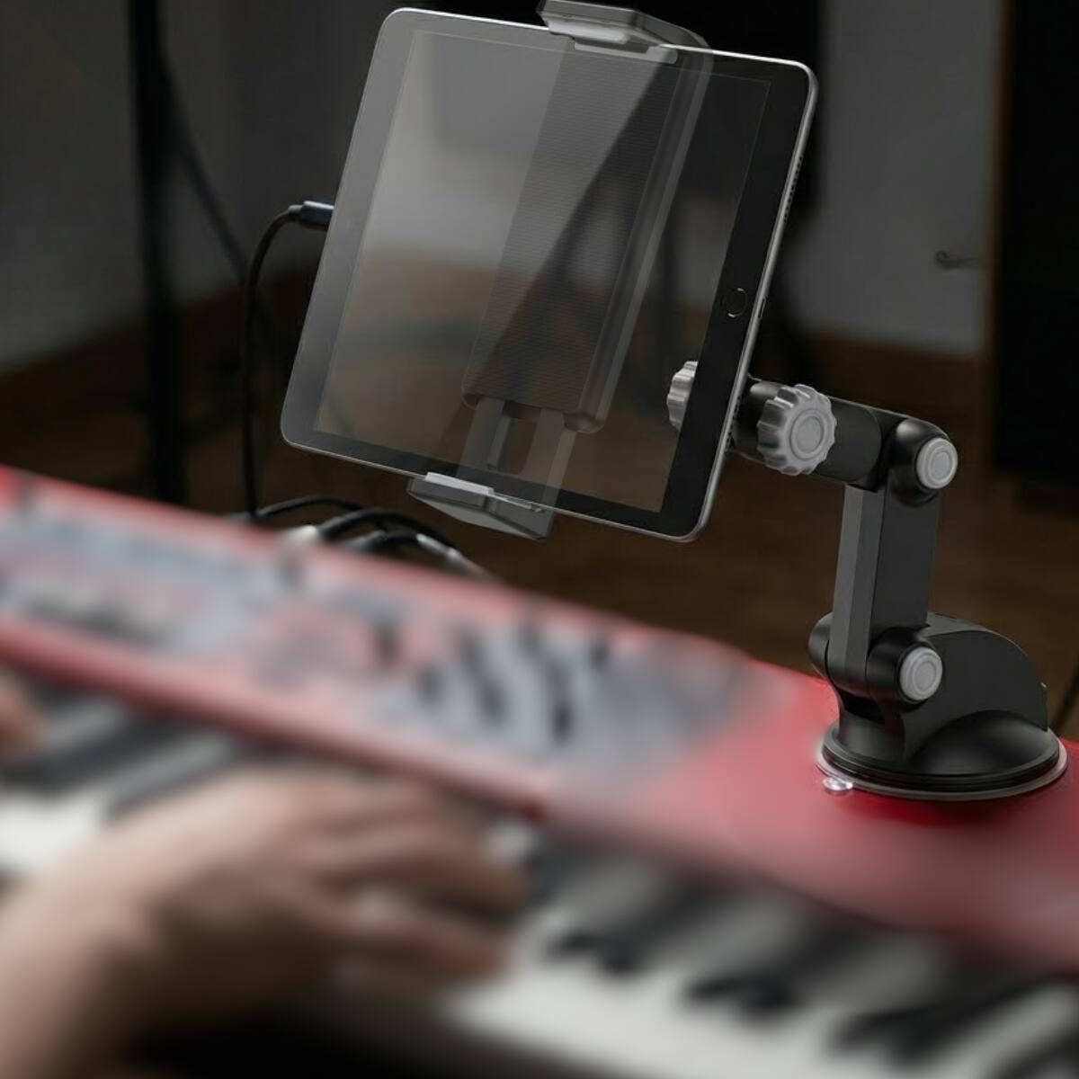 Front. Esoulk - Heavy-Duty Tablet & iPad Mount Adjustable Suction Cup Stand – Compatible with iPad, Samsung Galaxy Tab Universal Holder - Black.