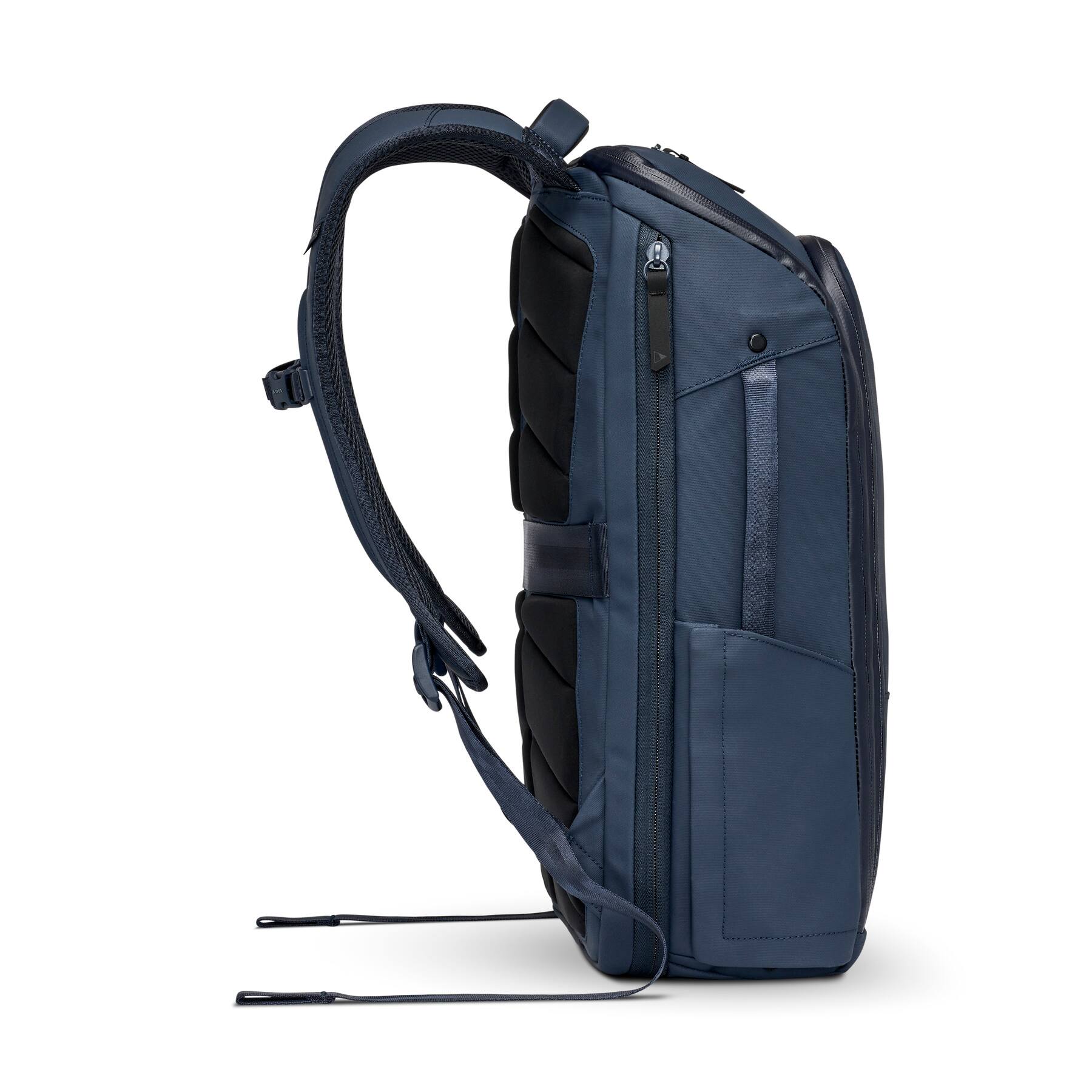 Alt View 1. Nomatic - Travel Pack 14L - Navy.