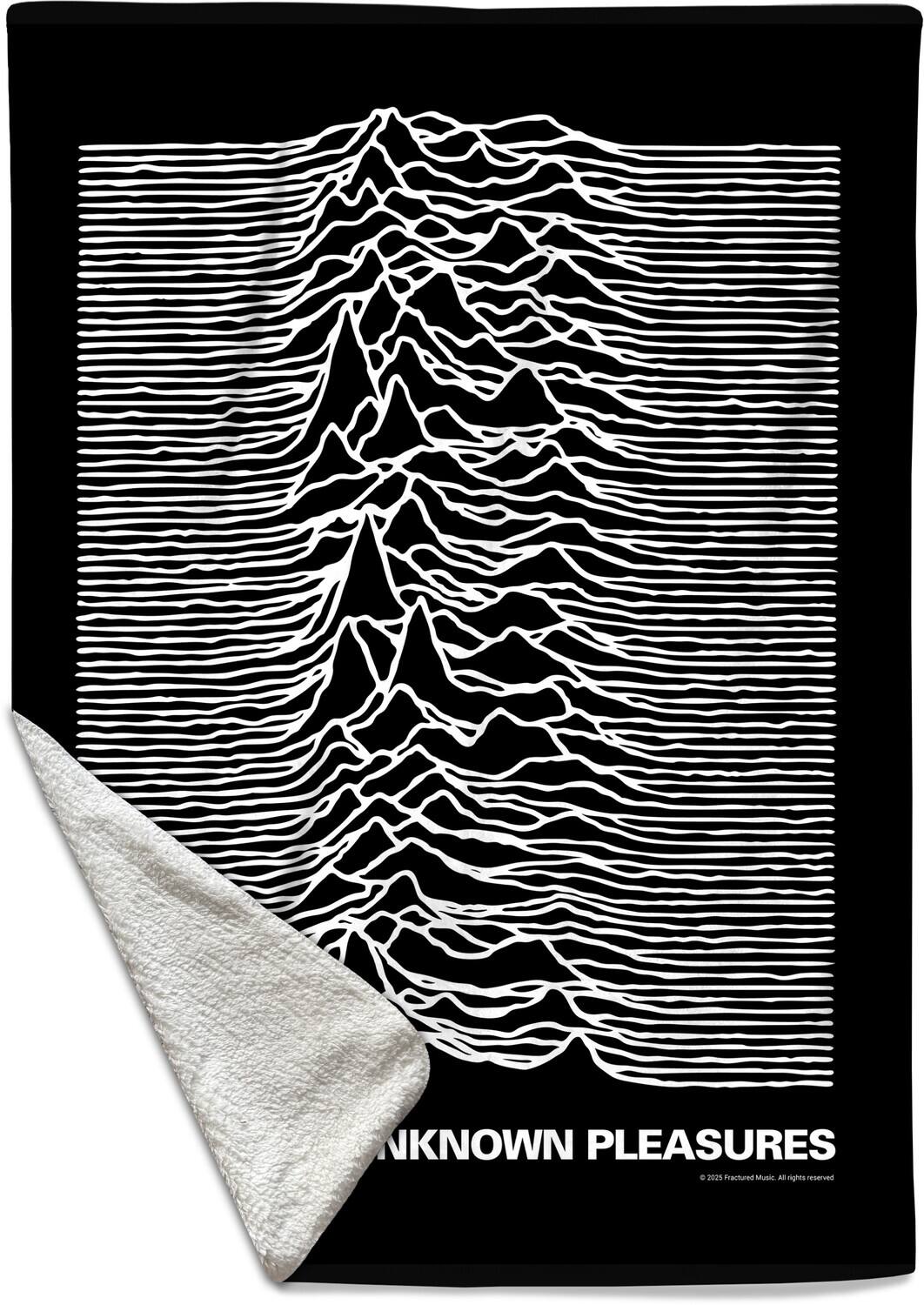 UNKNOWN PLEASURES  
© 2015 Fractured Music. All rights reserved.