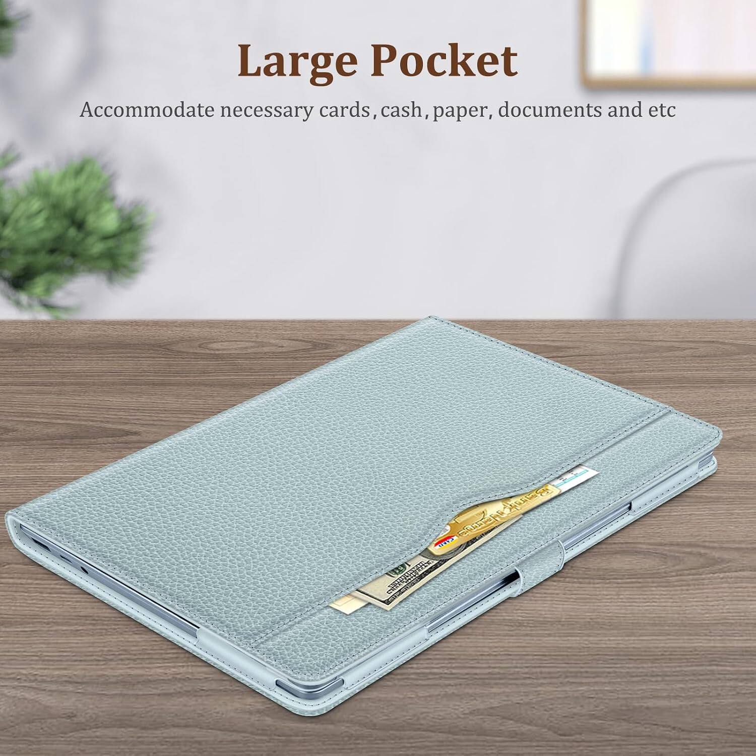 Large Pocket  
Accommodate necessary cards, cash, paper, documents and etc