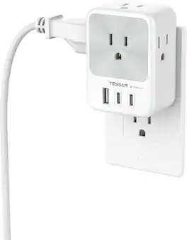 TESSAN - 4 AC Outlets and 2 USB-C(1 USB-A) Surge Protector Multi Plug Wall Outlet Splitter - Gray