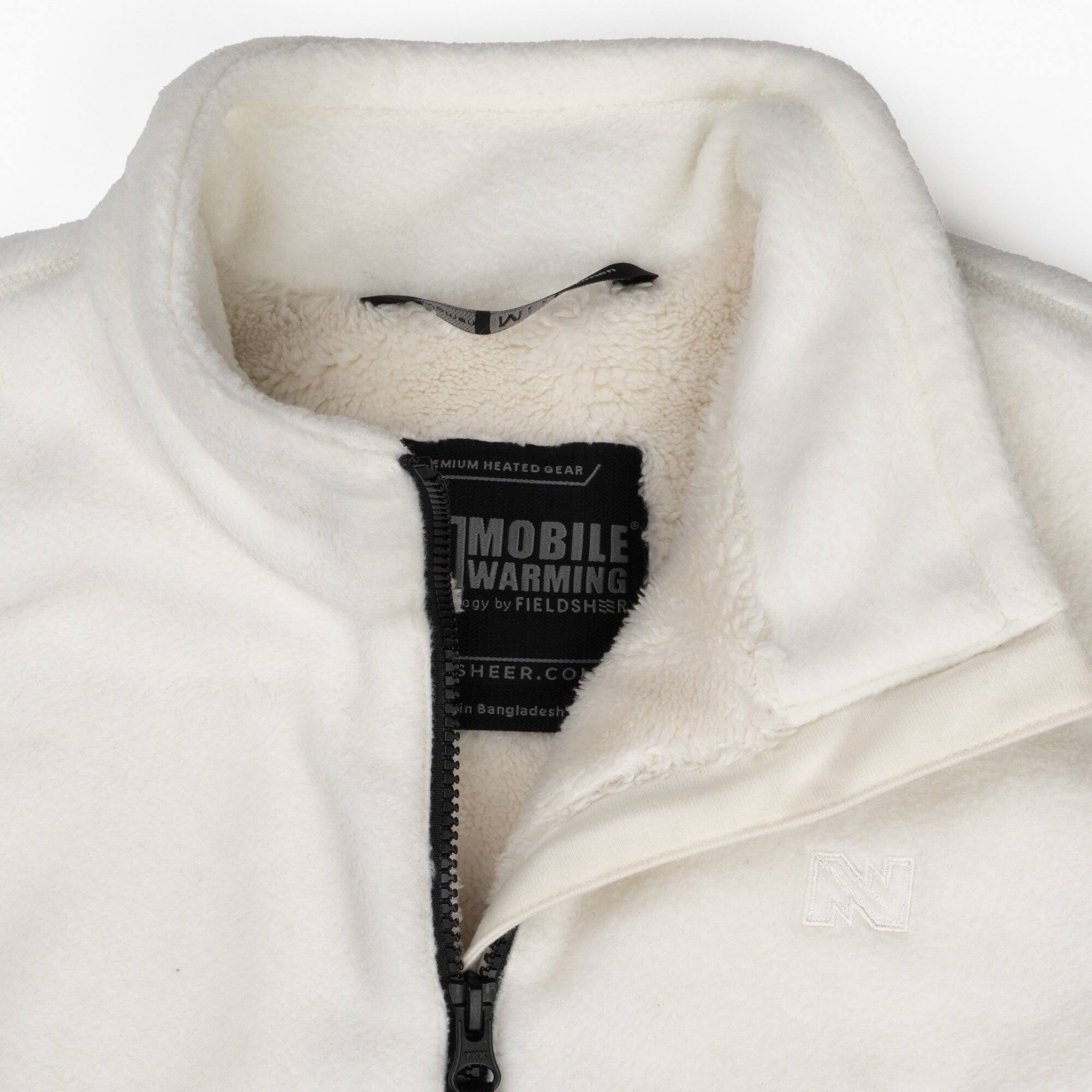 Premium Heated Gear  
MOBILE WARMING  
by FIELDSHEER  
FIELDSHEER.COM  
Made in Bangladesh