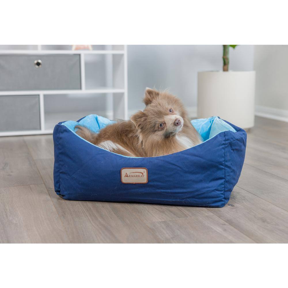 Alt View 2. Armarkat - Pet Bed Blue - Blue.
