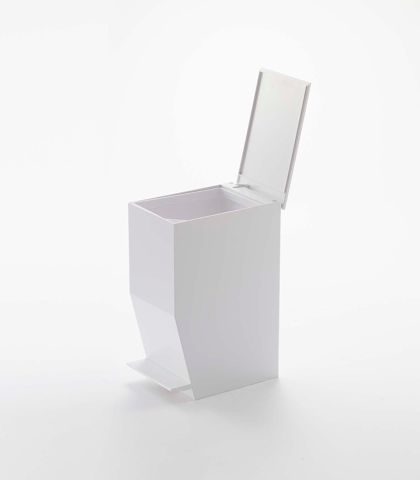 Front. Yamazaki Home - Step Trash Can - White.