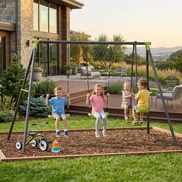 Loheer - 8.4ft Triple Children Metal Swing Set Outdoor Playground 3-Seat Design for Kids Age 3+ - Green