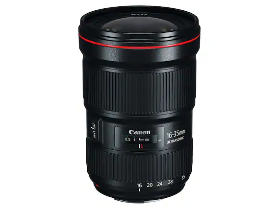 Canon 16-35mm f/2.8L III USM
AF MF
1.5
3
0.5
1
8
116
16 ft
16-35mm
ULTRASONIC