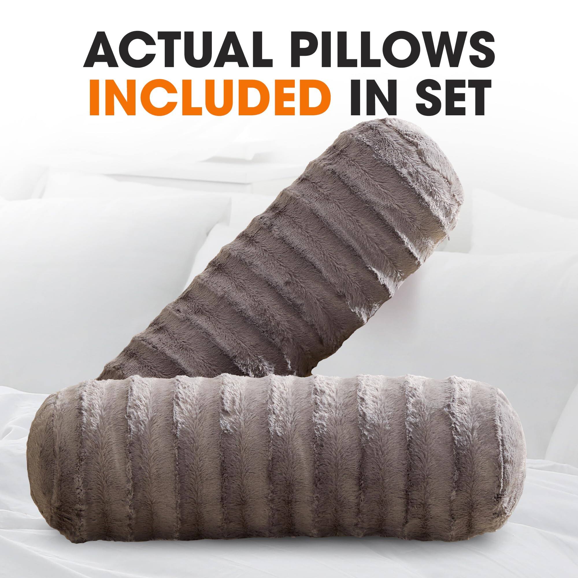 ACTUAL PILLOWS INCLUDED IN SET