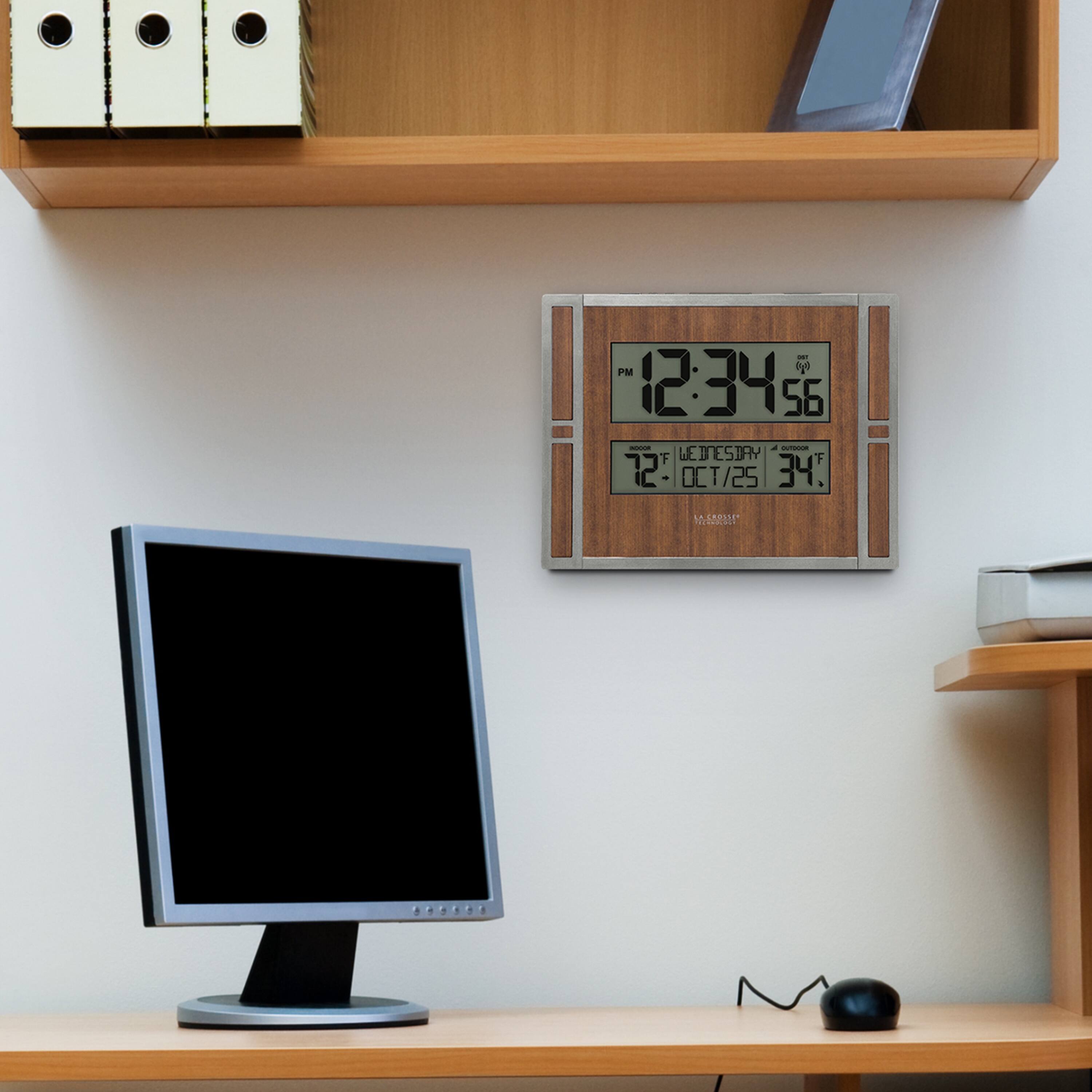 PM 12:34:56  
Wednesday  
12°C / 34°F  
OCT/25