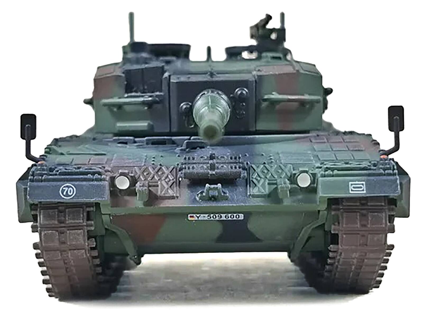 Alt View 5. Panzerkampf - Leopard 2A4 Main Battle Tank with Snorkel "NATO Camouflage" German Army "Armor Premium" Series 1/72 Model by Panzerkampf.