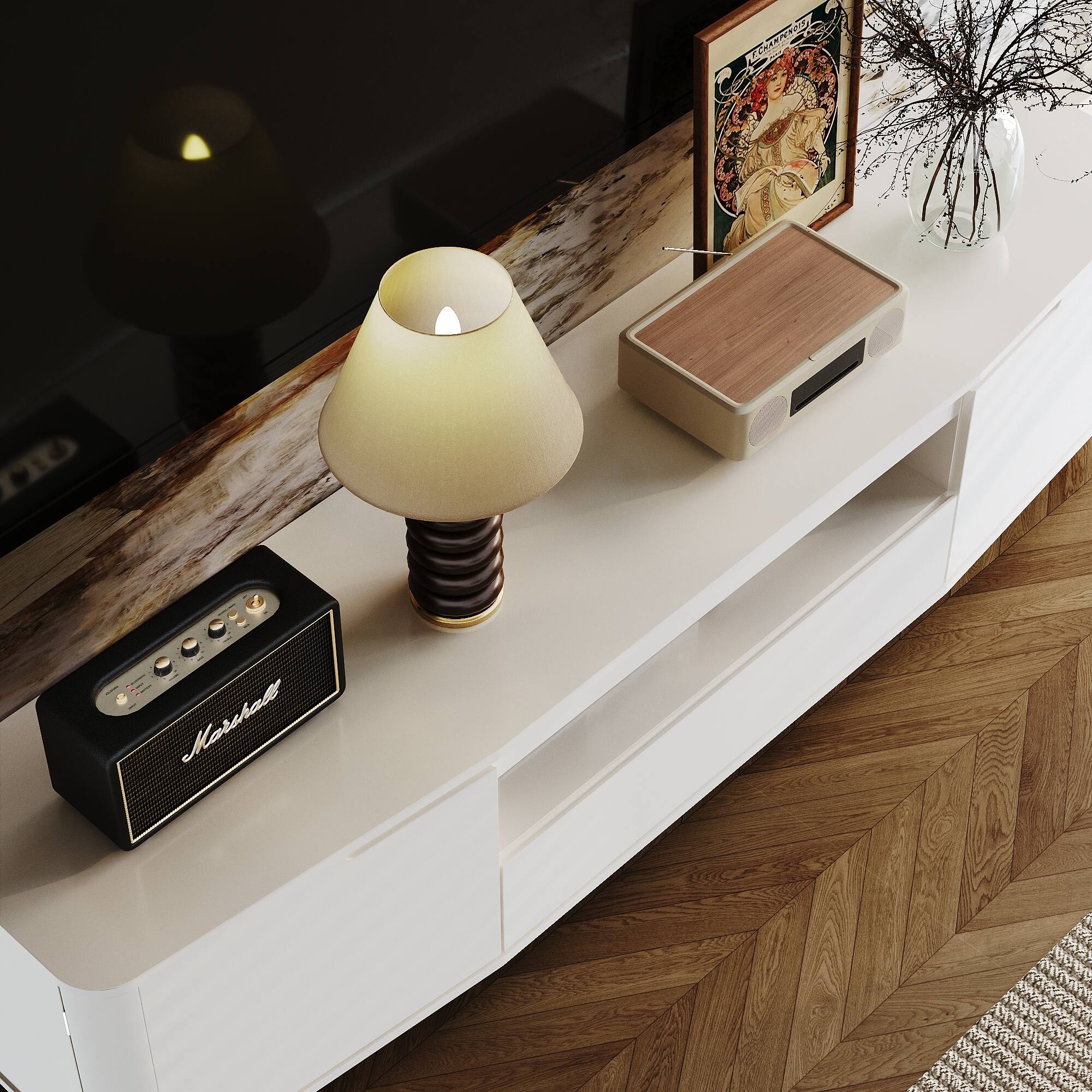 The text on the image is "Marshall".