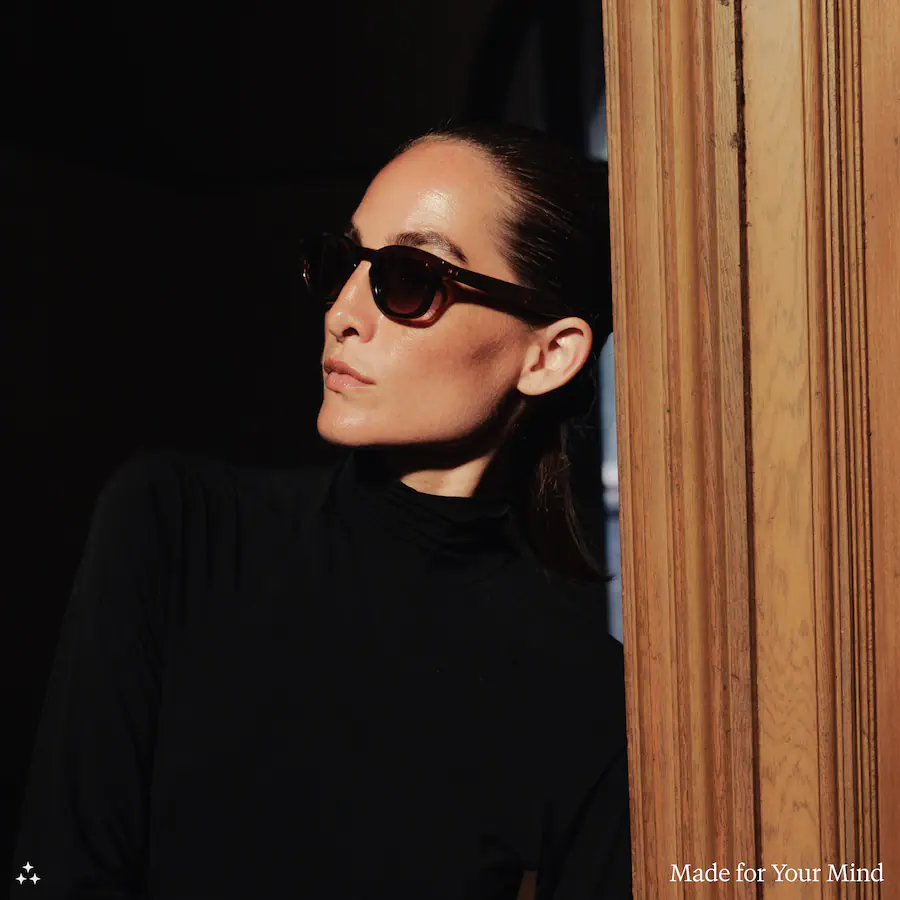 Gradient Color Lens VONDER BASEL AI Smart Glasses that Translate, Call & Remember, 16h ...