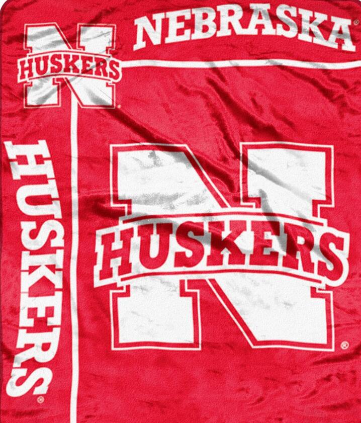 NEBRASKA HUSKERS  
HUSKERS  
HUSKERS