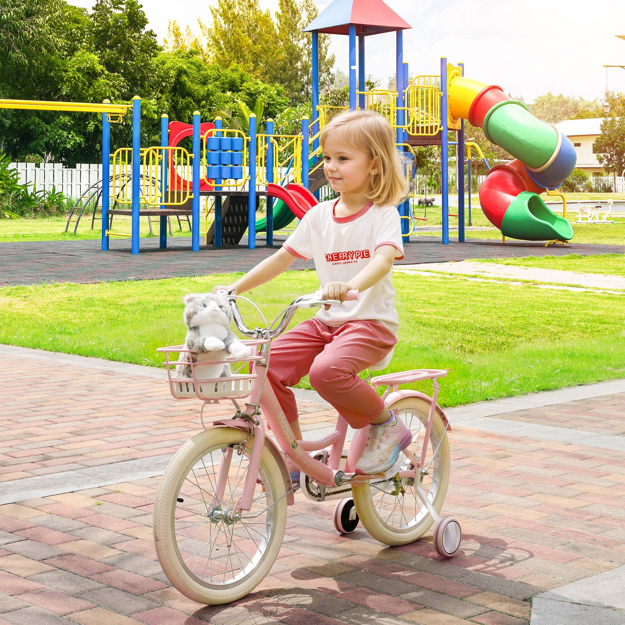 HAPPY PIE  
HAPPY PIE