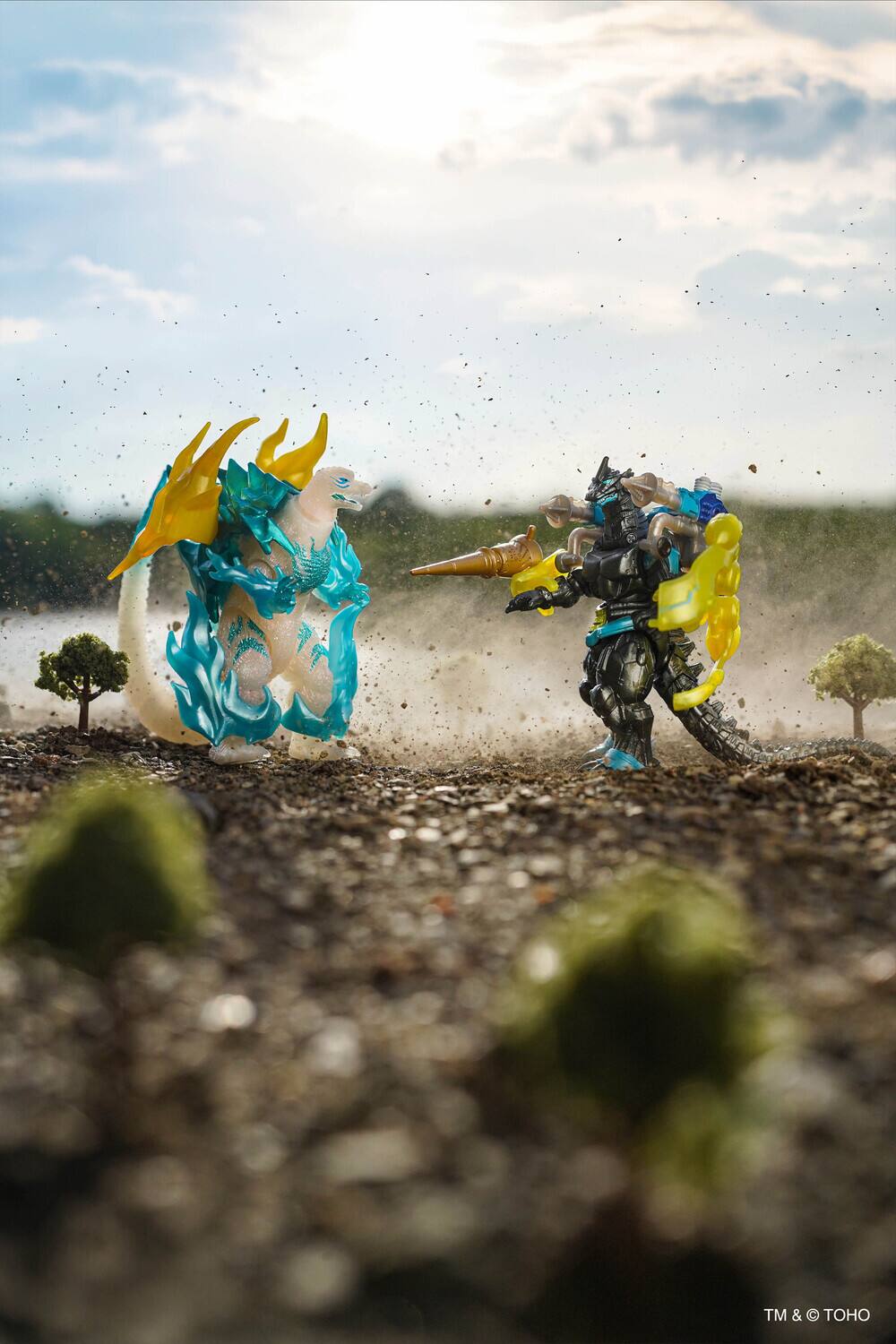 Alt View 2. Bandai - Godzilla - Godziburst - Ultra Burning Godzilla Action Figure   - COLLECTIBLES - Multicolor.